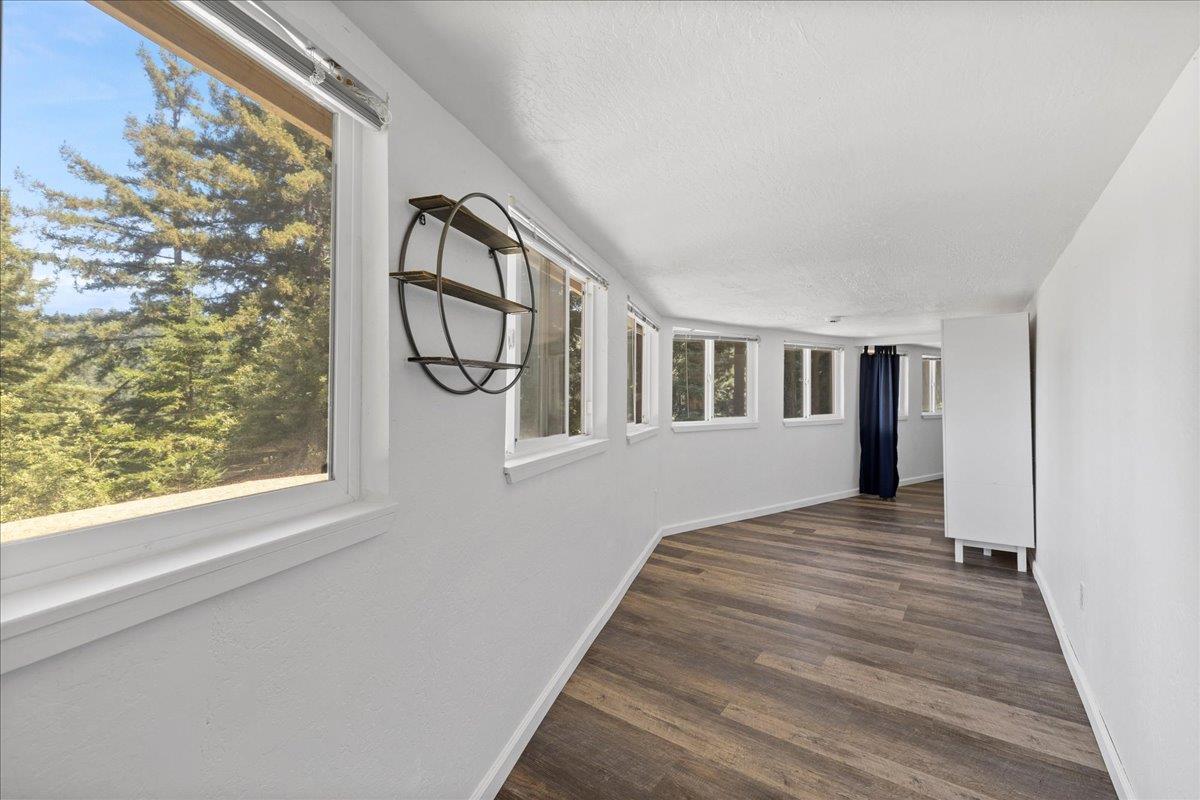 Detail Gallery Image 19 of 27 For 26000 Pierce Rd, Los Gatos,  CA 95033 - 3 Beds | 2 Baths
