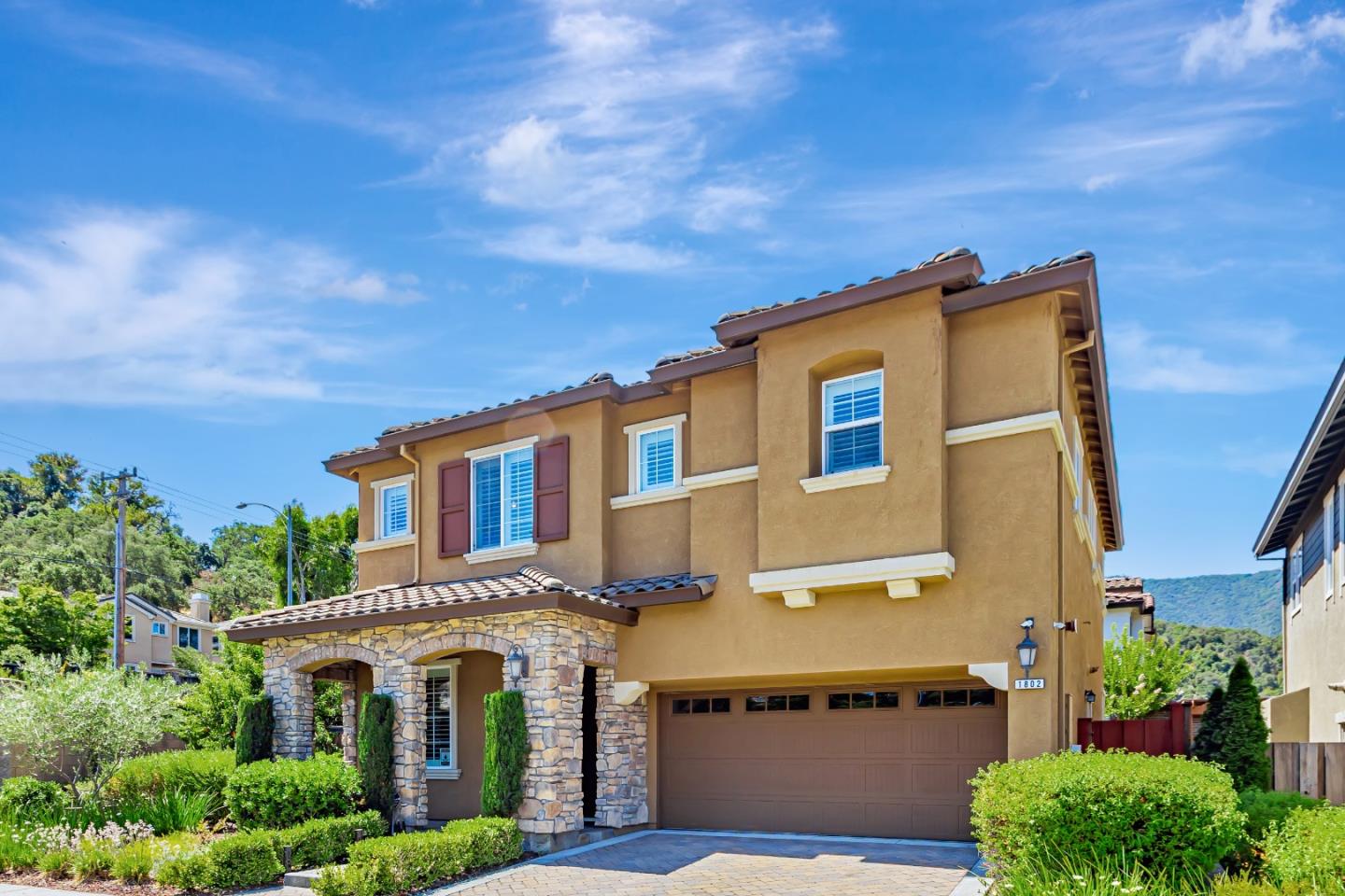 Detail Gallery Image 2 of 54 For 1802 Lavender Crk, San Jose,  CA 95120 - 5 Beds | 4 Baths