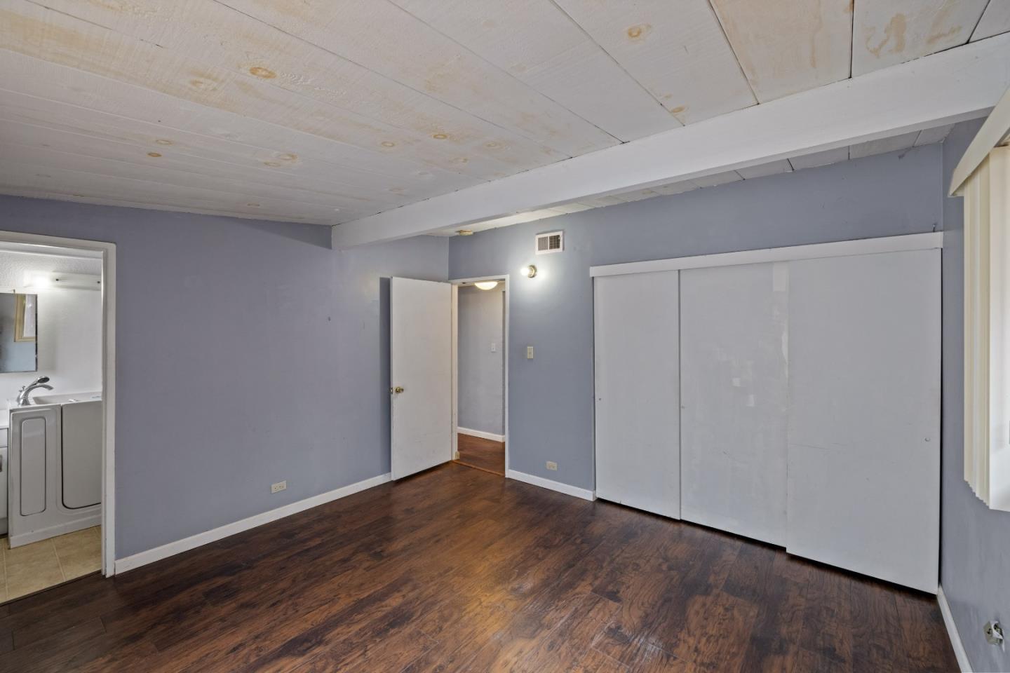 Detail Gallery Image 15 of 34 For 1605 Broadway Ave, Seaside,  CA 93955 - 4 Beds | 1/1 Baths