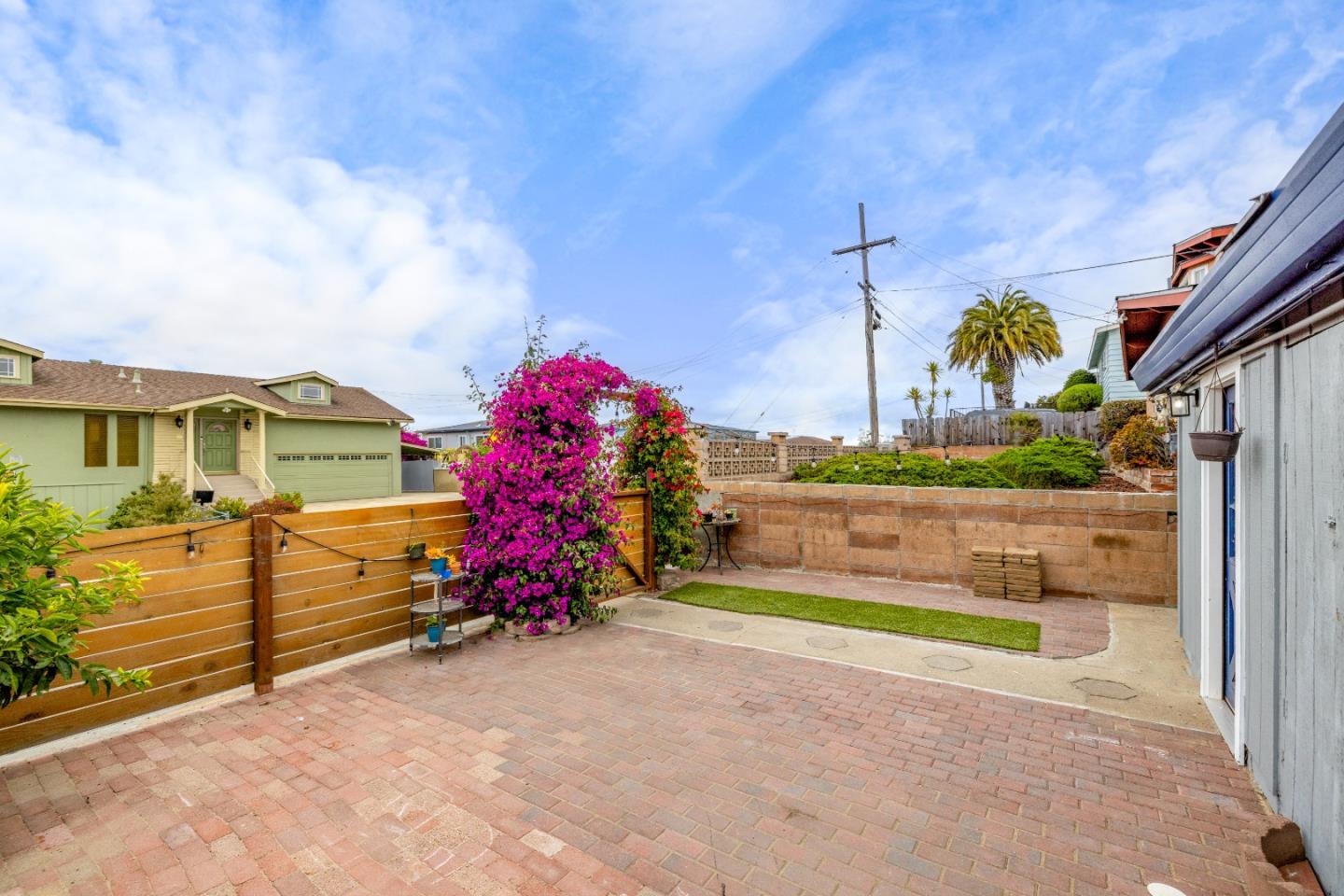 Detail Gallery Image 30 of 34 For 1605 Broadway Ave, Seaside,  CA 93955 - 4 Beds | 1/1 Baths