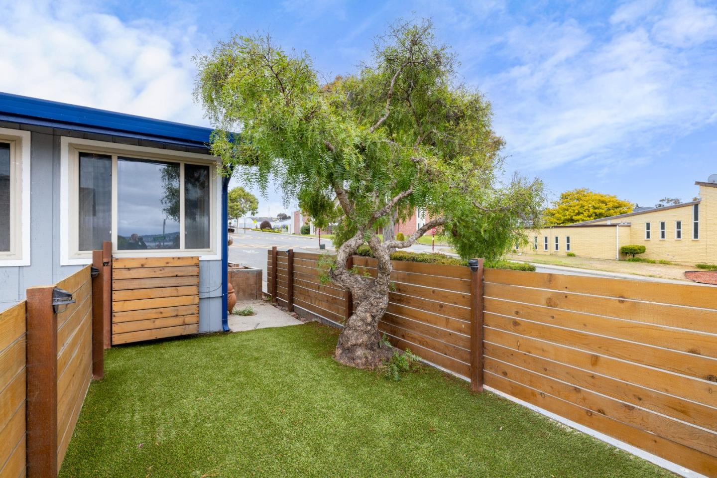 Detail Gallery Image 32 of 34 For 1605 Broadway Ave, Seaside,  CA 93955 - 4 Beds | 1/1 Baths