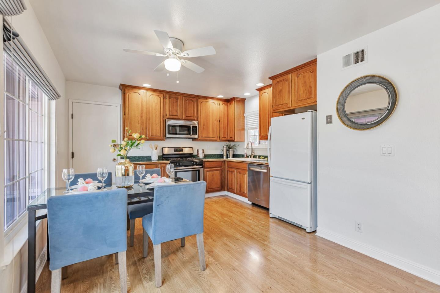 Detail Gallery Image 20 of 42 For 5929 Moraga Ave, San Jose,  CA 95123 - 3 Beds | 2 Baths