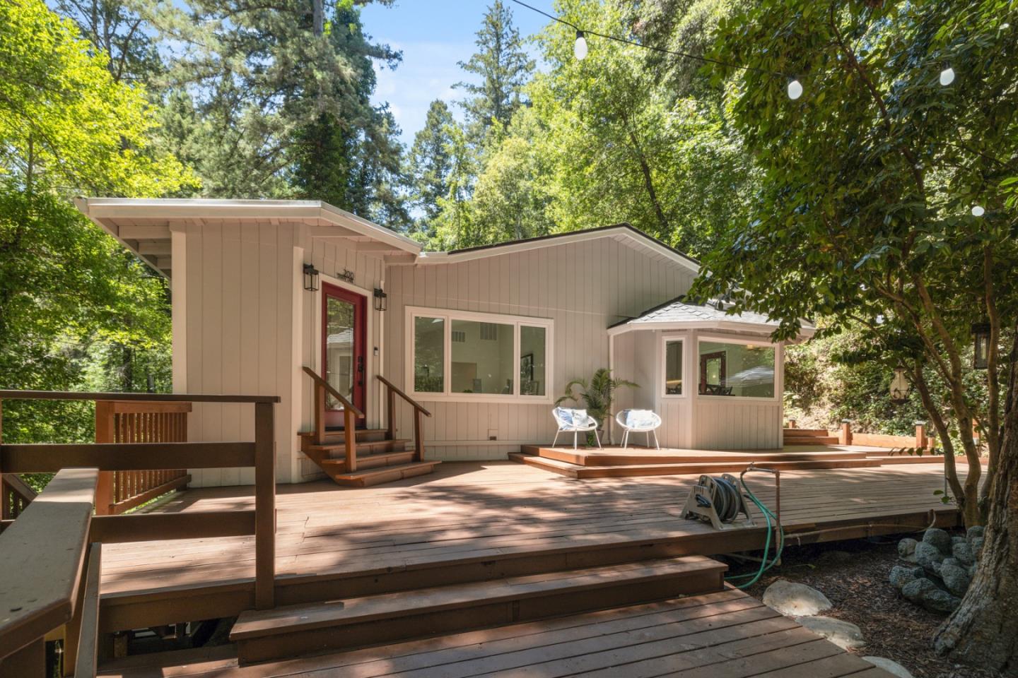 Detail Gallery Image 2 of 49 For 200 Shady Ln, Boulder Creek,  CA 95006 - 4 Beds | 2/1 Baths