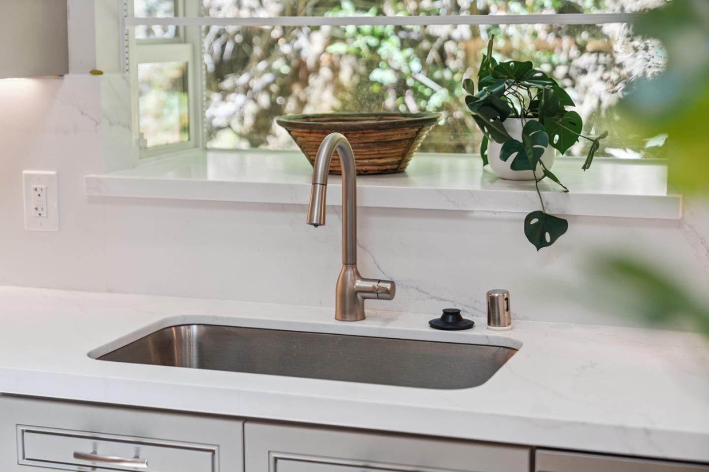 Detail Gallery Image 24 of 49 For 200 Shady Ln, Boulder Creek,  CA 95006 - 4 Beds | 2/1 Baths