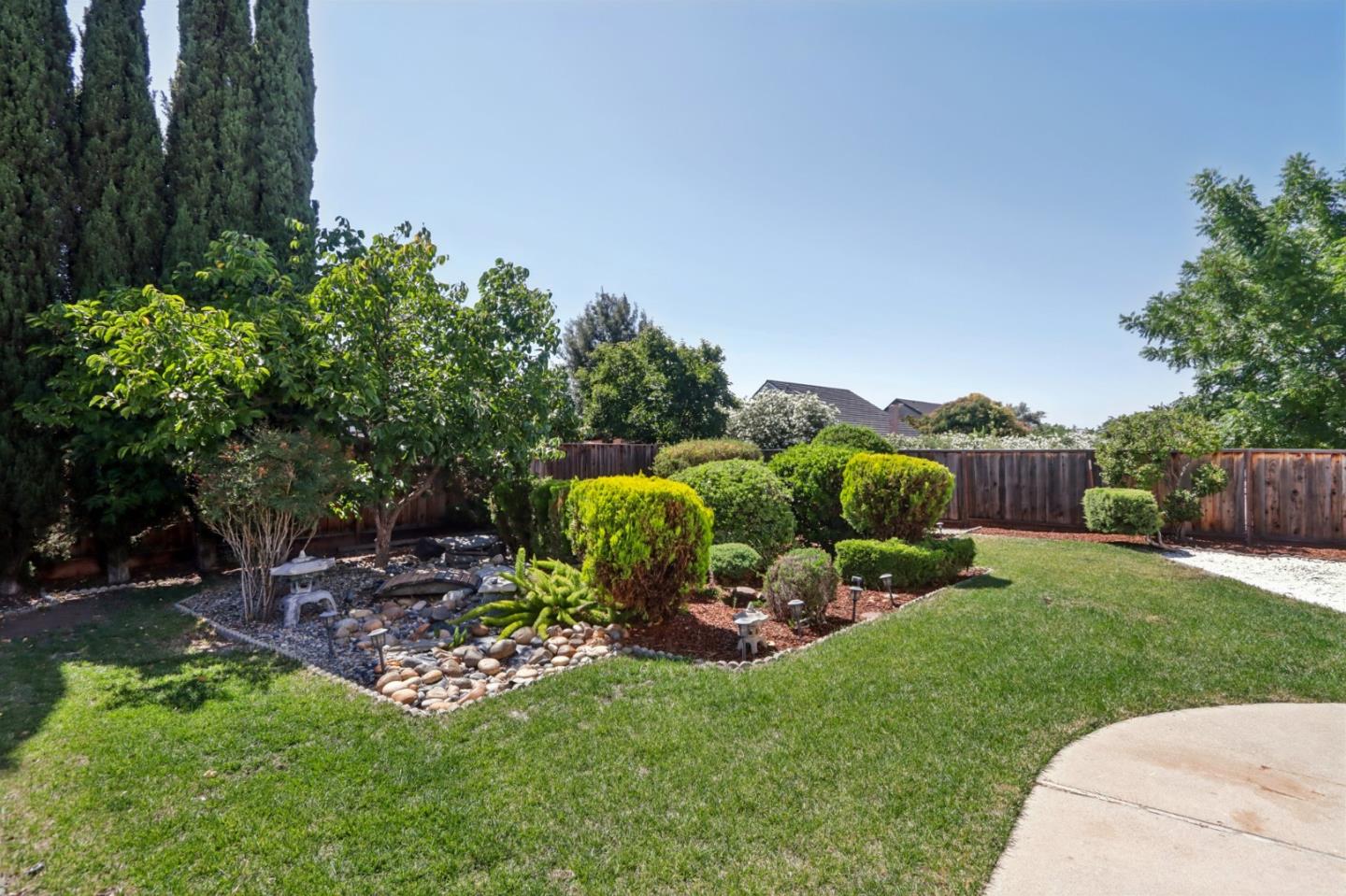 Detail Gallery Image 29 of 36 For 3043 Crater Ln, San Jose,  CA 95132 - 3 Beds | 2 Baths