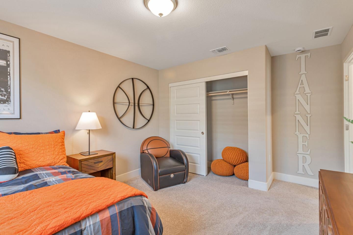 Detail Gallery Image 30 of 65 For 1133 Coyote Peak Way, Hollister,  CA 95023 - 5 Beds | 3 Baths