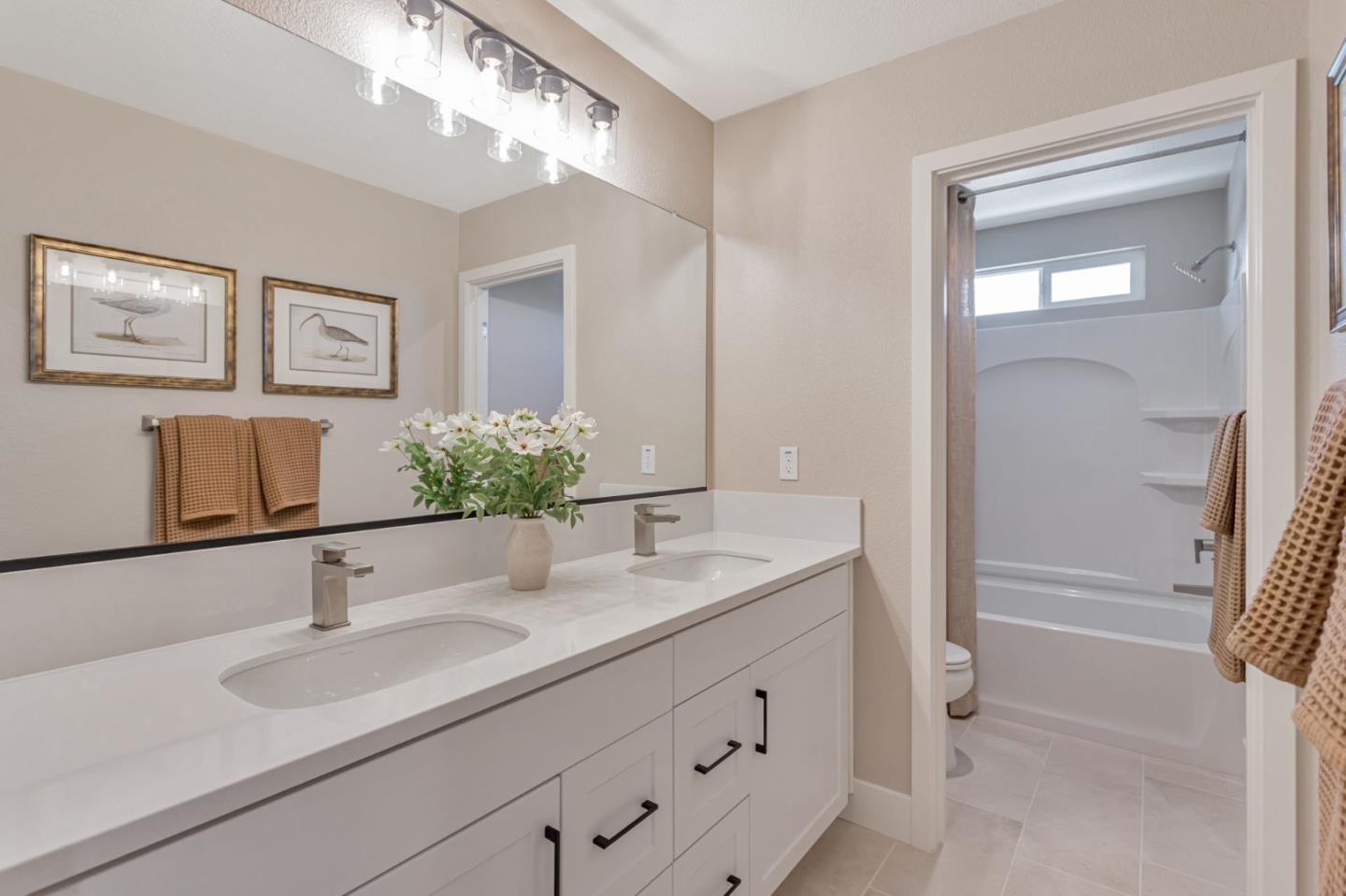 Detail Gallery Image 47 of 65 For 1133 Coyote Peak Way, Hollister,  CA 95023 - 5 Beds | 3 Baths