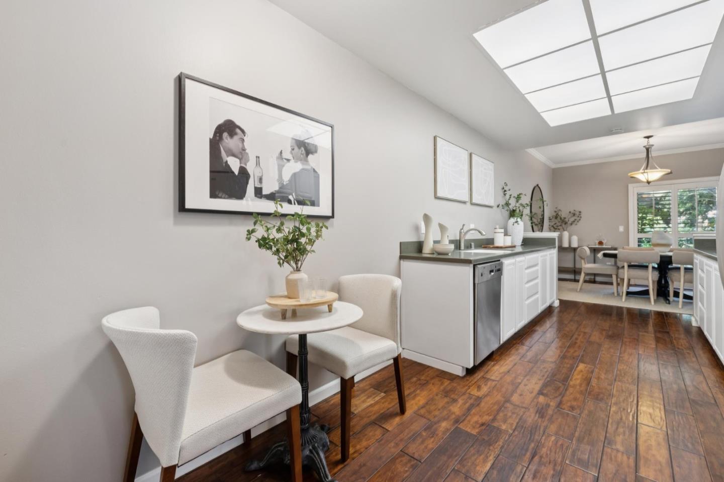 Detail Gallery Image 15 of 50 For 1328 Woodside Rd, Redwood City,  CA 94061 - 2 Beds | 2 Baths