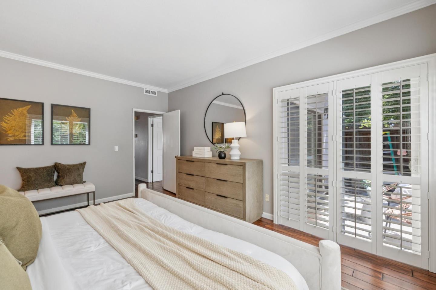 Detail Gallery Image 23 of 50 For 1328 Woodside Rd, Redwood City,  CA 94061 - 2 Beds | 2 Baths