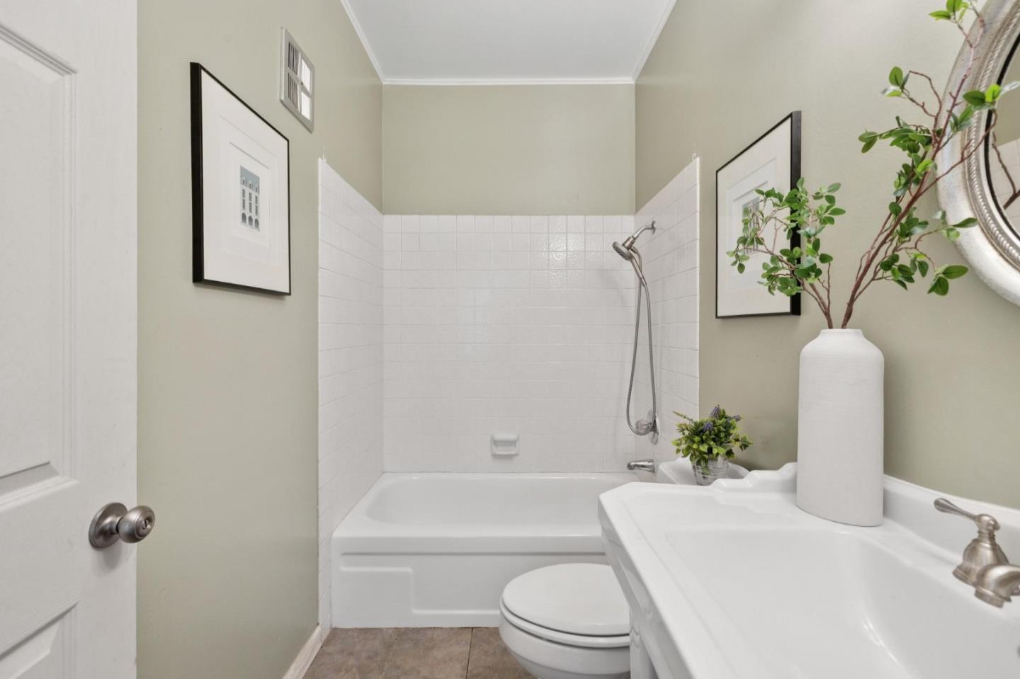 Detail Gallery Image 39 of 50 For 1328 Woodside Rd, Redwood City,  CA 94061 - 2 Beds | 2 Baths