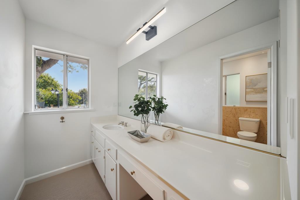 Detail Gallery Image 20 of 46 For 1406 Cedarwood Dr, San Mateo,  CA 94403 - 4 Beds | 2/1 Baths