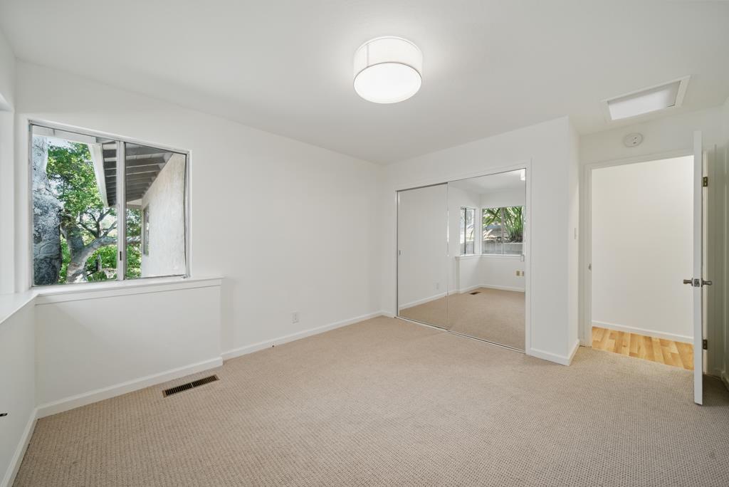Detail Gallery Image 29 of 46 For 1406 Cedarwood Dr, San Mateo,  CA 94403 - 4 Beds | 2/1 Baths