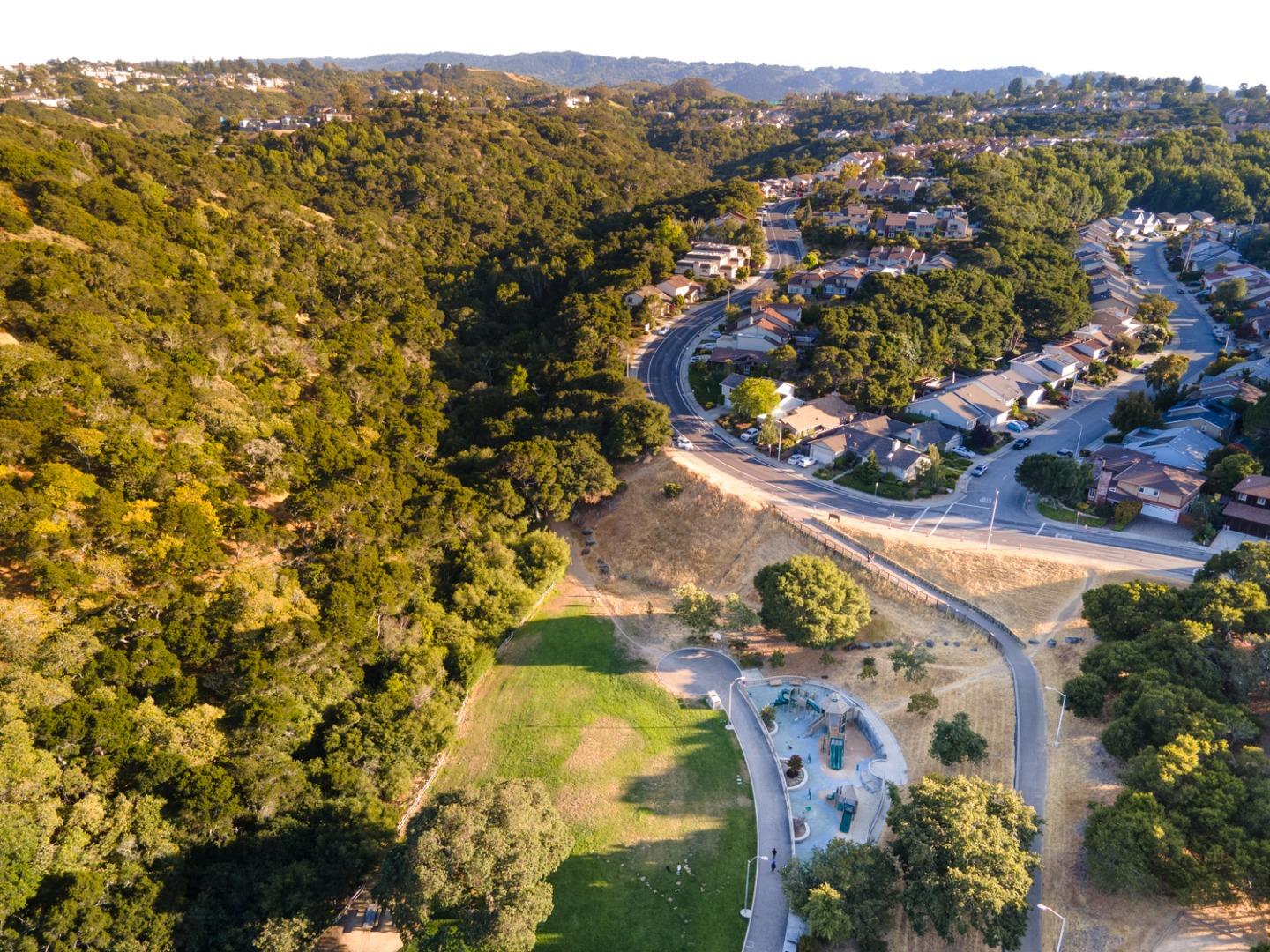 Detail Gallery Image 45 of 46 For 1406 Cedarwood Dr, San Mateo,  CA 94403 - 4 Beds | 2/1 Baths