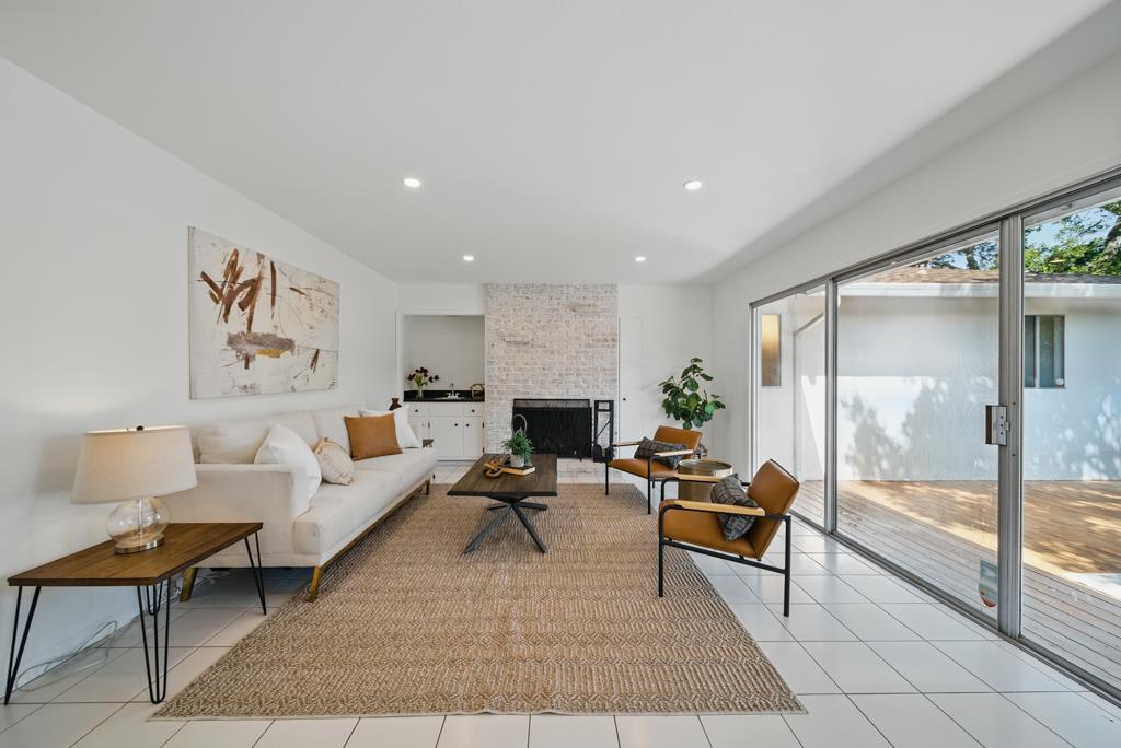 Detail Gallery Image 7 of 46 For 1406 Cedarwood Dr, San Mateo,  CA 94403 - 4 Beds | 2/1 Baths
