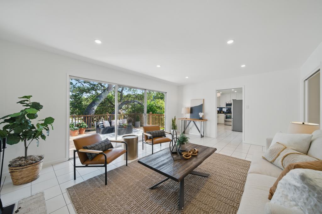 Detail Gallery Image 8 of 46 For 1406 Cedarwood Dr, San Mateo,  CA 94403 - 4 Beds | 2/1 Baths