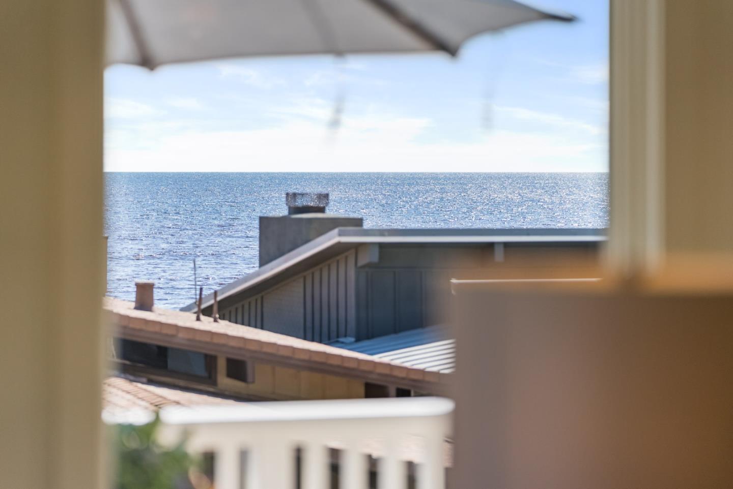 Detail Gallery Image 26 of 50 For 621 Beach Dr, Aptos,  CA 95003 - 4 Beds | 2 Baths