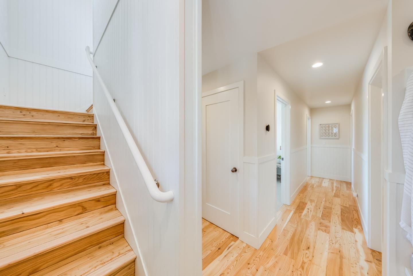 Detail Gallery Image 27 of 50 For 621 Beach Dr, Aptos,  CA 95003 - 4 Beds | 2 Baths