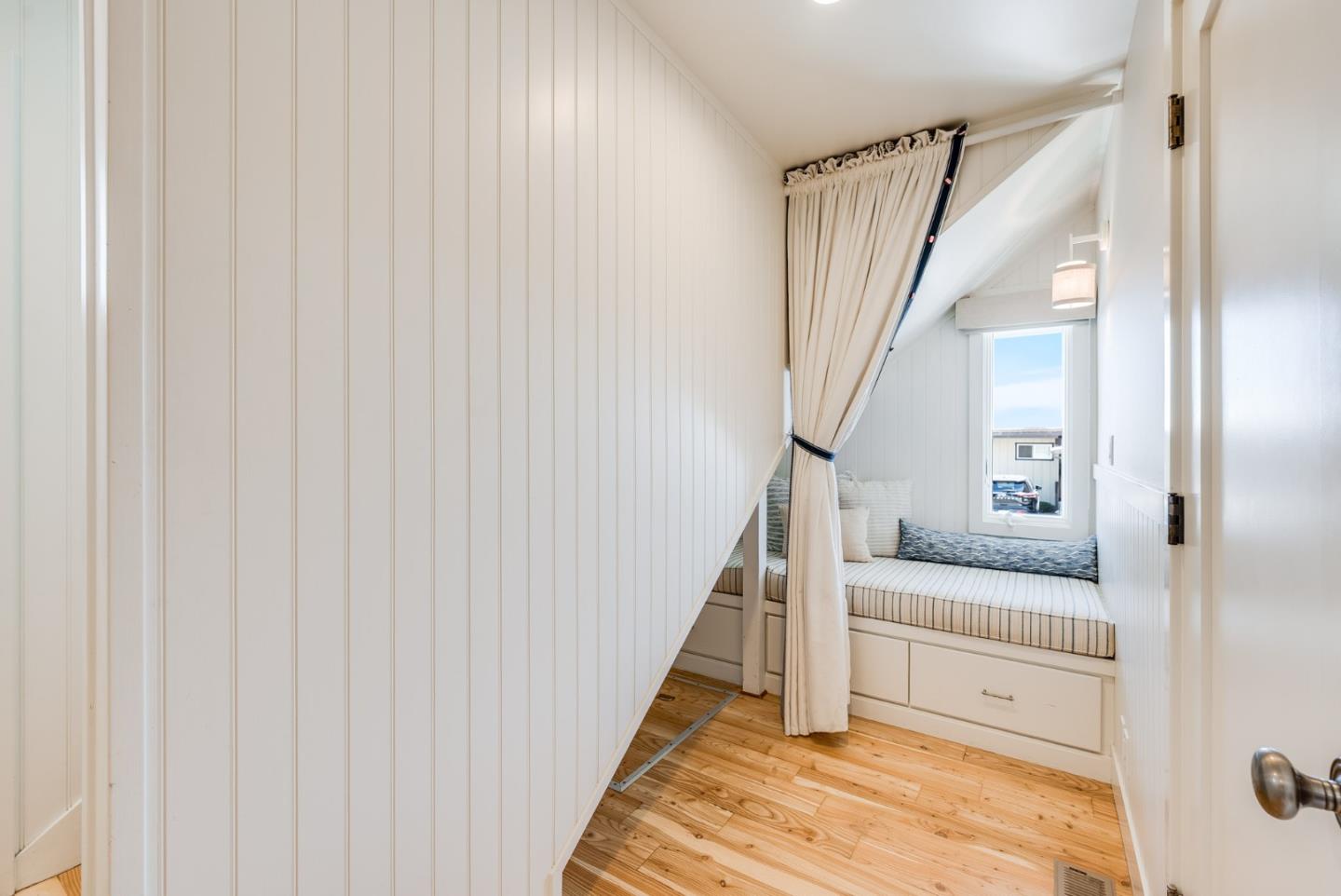 Detail Gallery Image 38 of 50 For 621 Beach Dr, Aptos,  CA 95003 - 4 Beds | 2 Baths