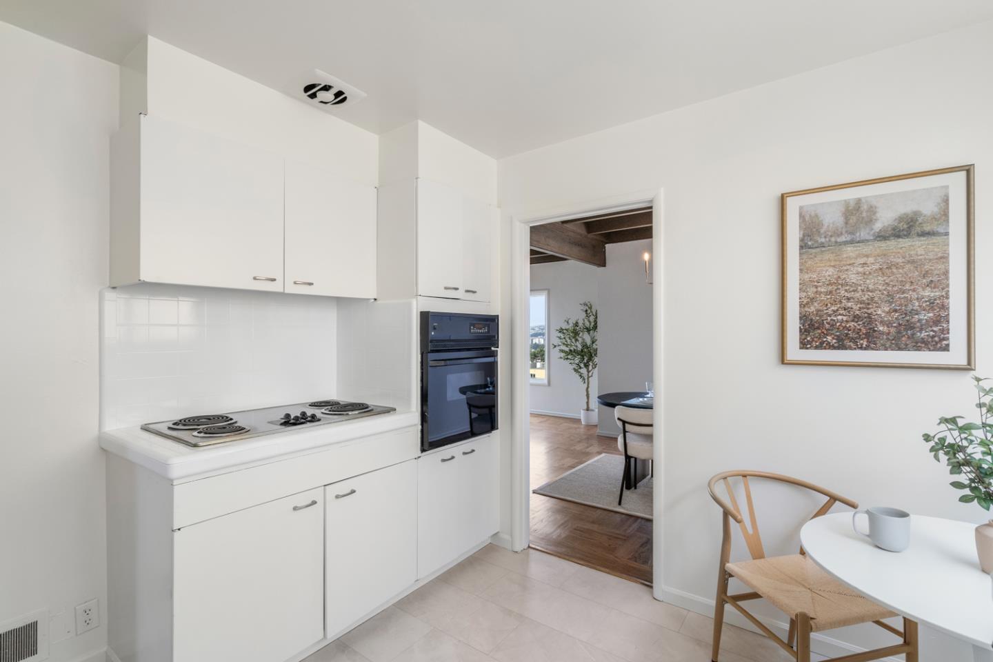Detail Gallery Image 12 of 39 For 285 Skyline Dr, Daly City,  CA 94015 - 2 Beds | 1/1 Baths