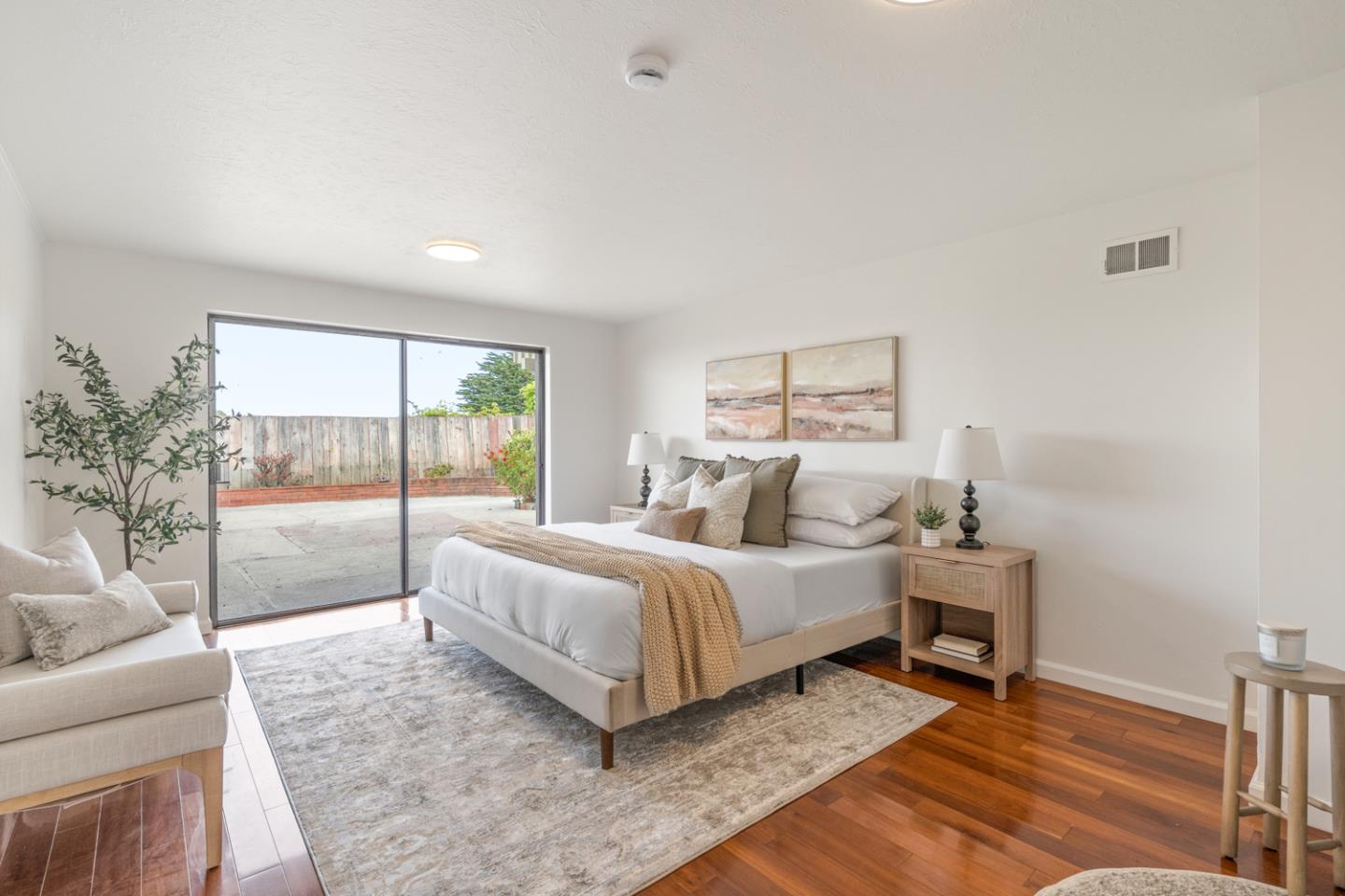 Detail Gallery Image 21 of 39 For 285 Skyline Dr, Daly City,  CA 94015 - 2 Beds | 1/1 Baths