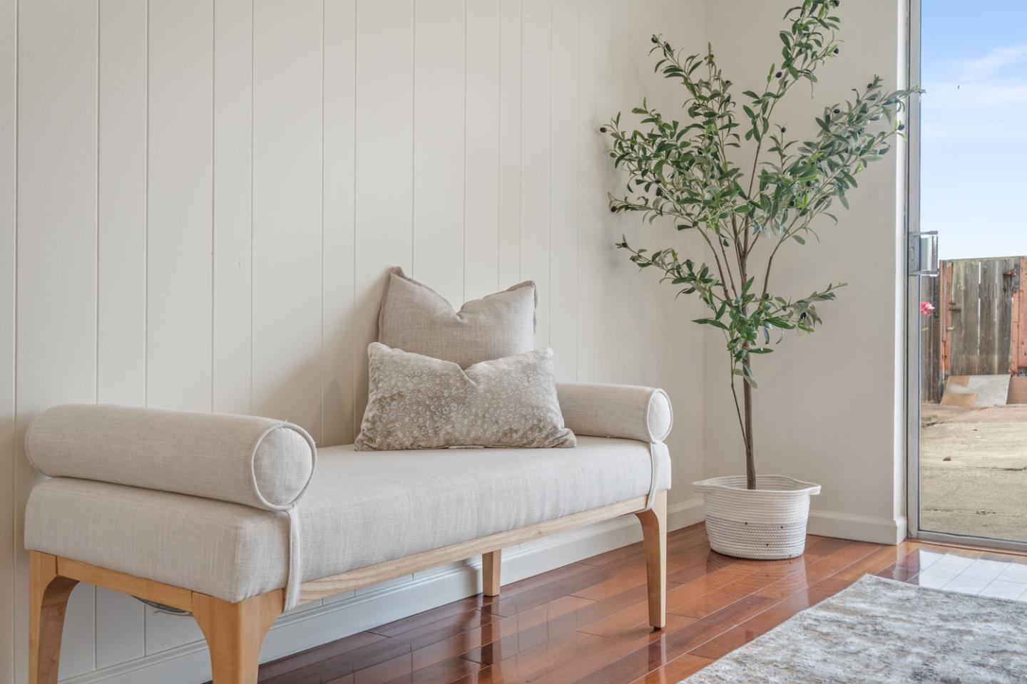 Detail Gallery Image 24 of 39 For 285 Skyline Dr, Daly City,  CA 94015 - 2 Beds | 1/1 Baths
