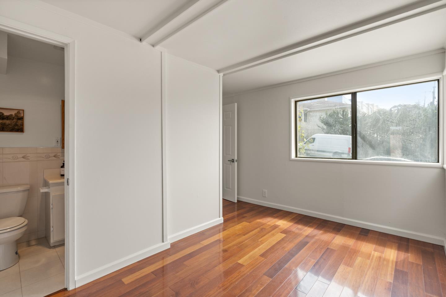Detail Gallery Image 26 of 39 For 285 Skyline Dr, Daly City,  CA 94015 - 2 Beds | 1/1 Baths