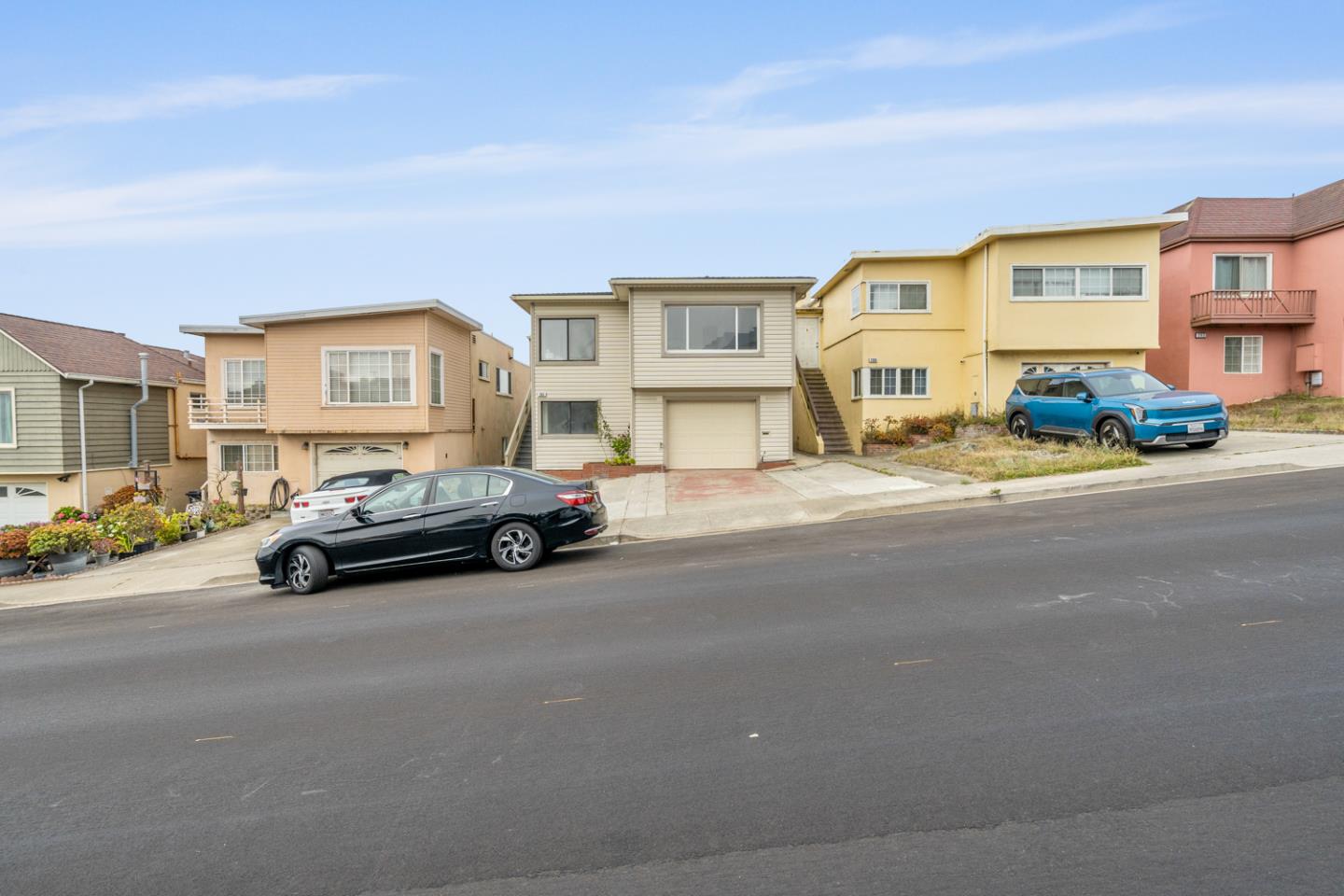 Detail Gallery Image 35 of 39 For 285 Skyline Dr, Daly City,  CA 94015 - 2 Beds | 1/1 Baths