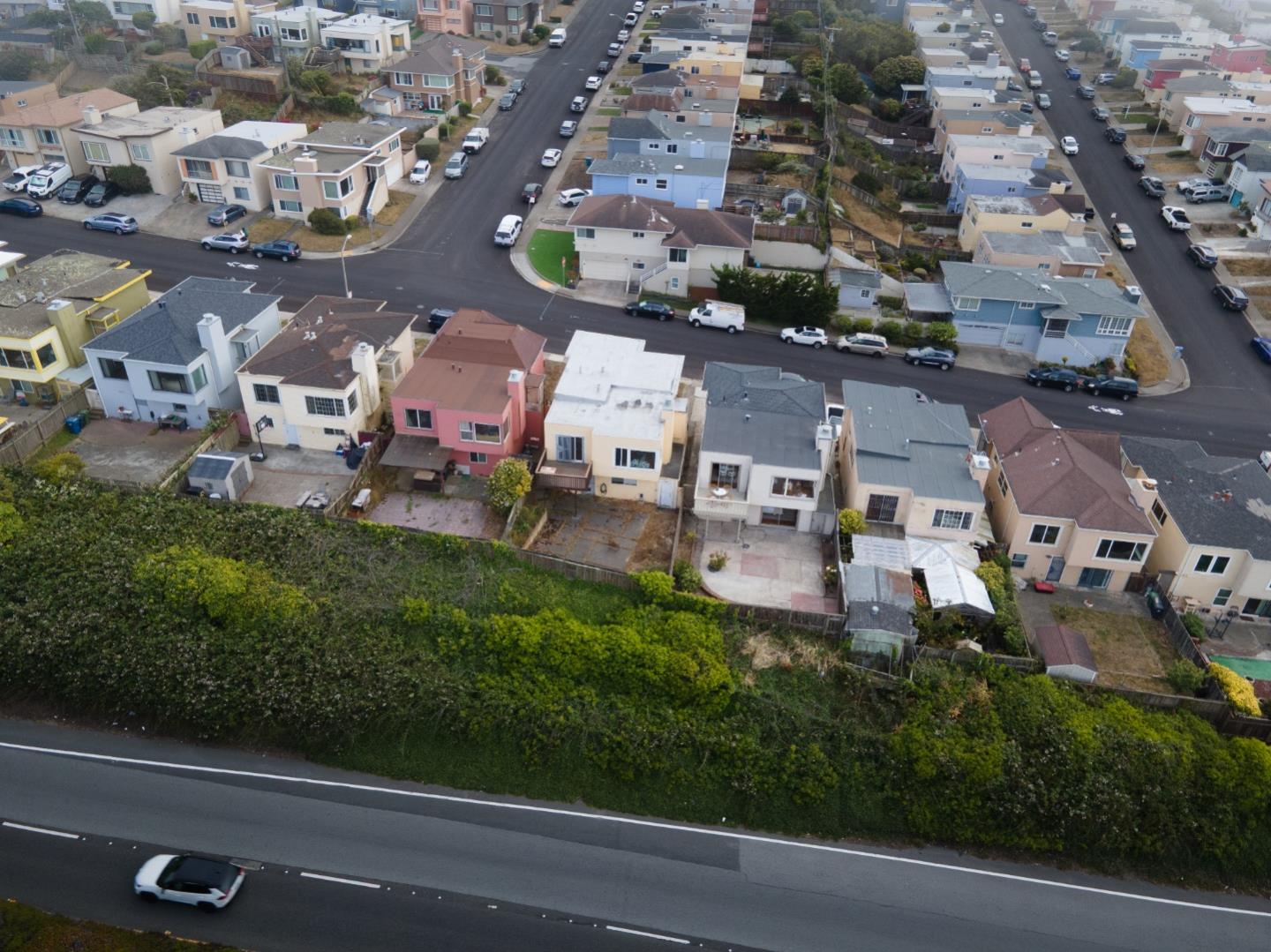 Detail Gallery Image 36 of 39 For 285 Skyline Dr, Daly City,  CA 94015 - 2 Beds | 1/1 Baths