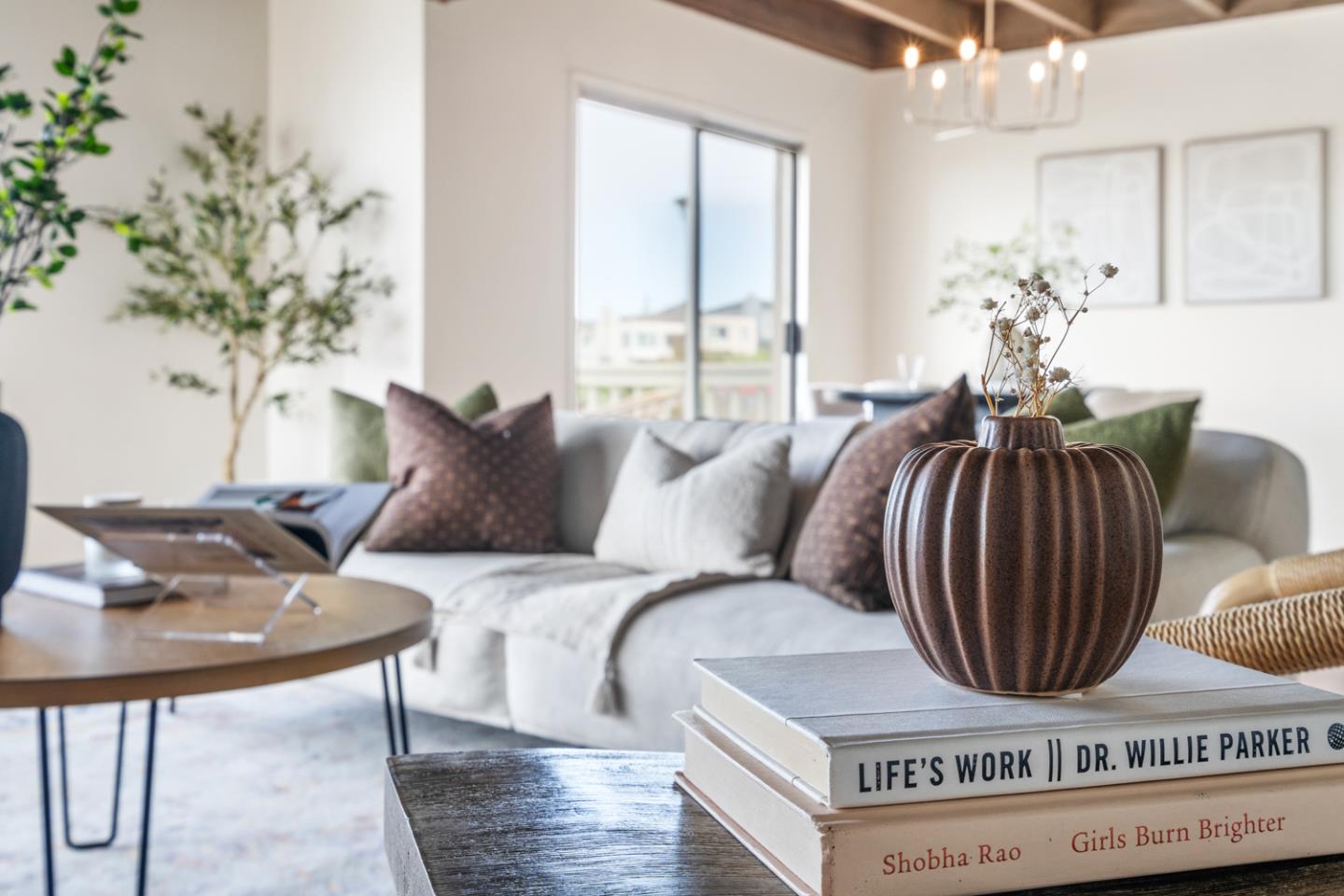 Detail Gallery Image 8 of 39 For 285 Skyline Dr, Daly City,  CA 94015 - 2 Beds | 1/1 Baths