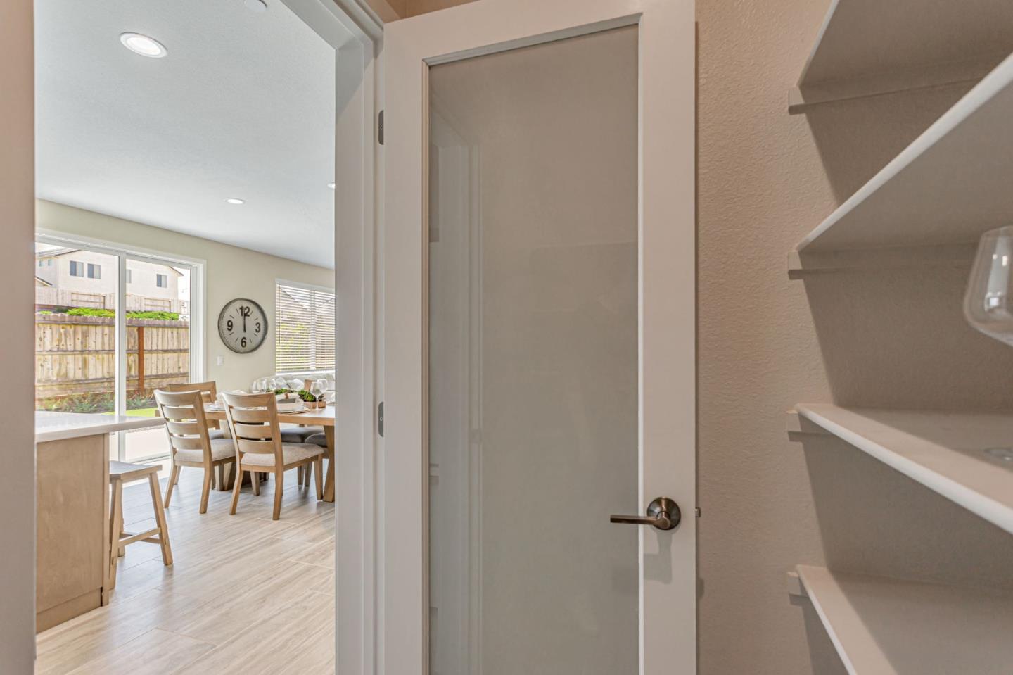 Detail Gallery Image 19 of 59 For 1143 Coyote Peak Way, Hollister,  CA 95023 - 4 Beds | 2/1 Baths