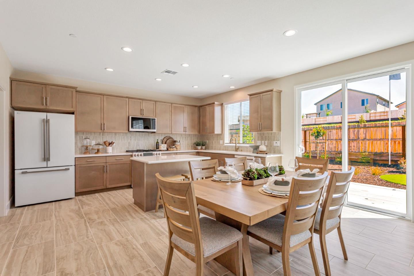 Detail Gallery Image 20 of 59 For 1143 Coyote Peak Way, Hollister,  CA 95023 - 4 Beds | 2/1 Baths
