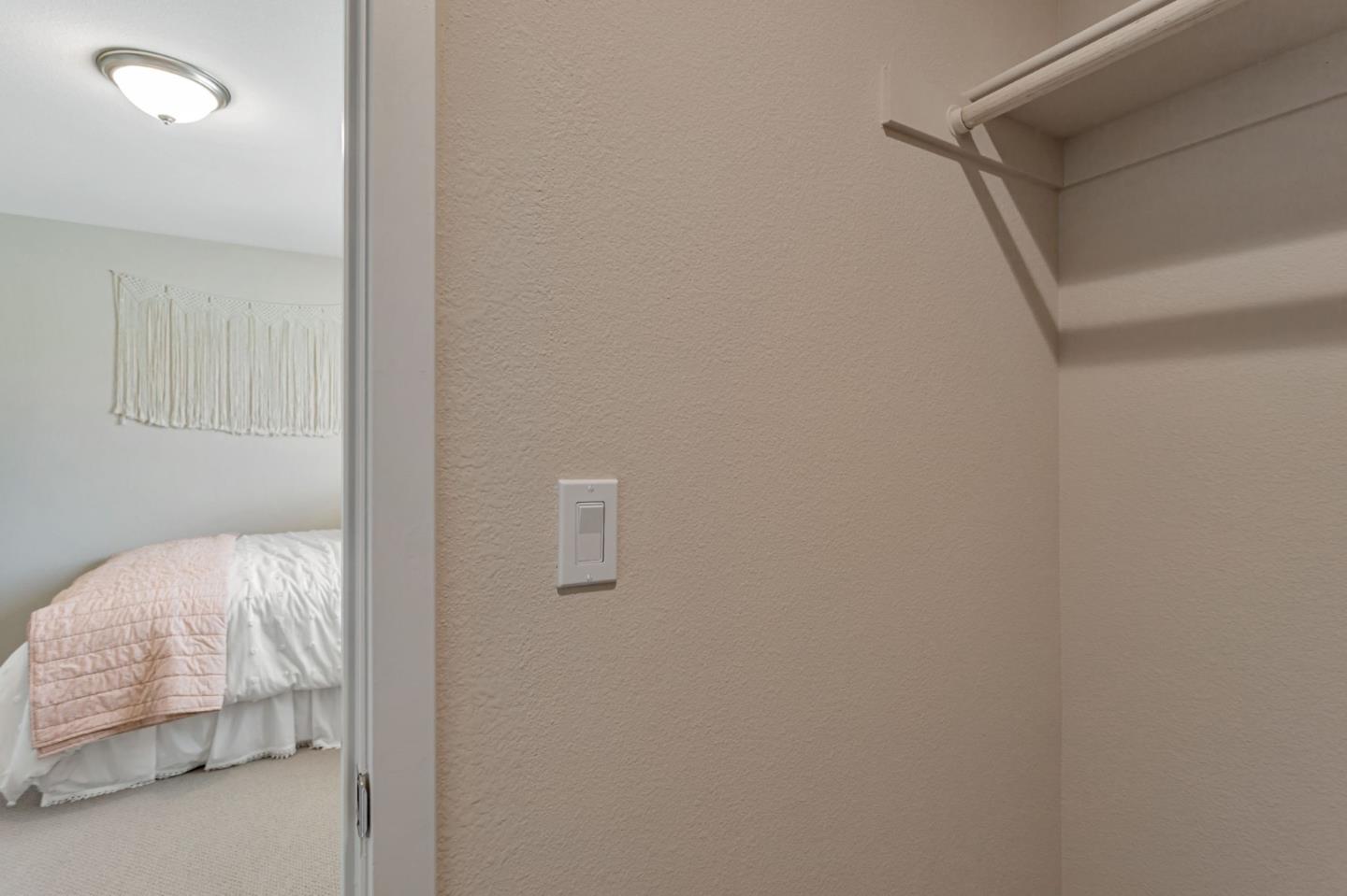 Detail Gallery Image 37 of 59 For 1143 Coyote Peak Way, Hollister,  CA 95023 - 4 Beds | 2/1 Baths