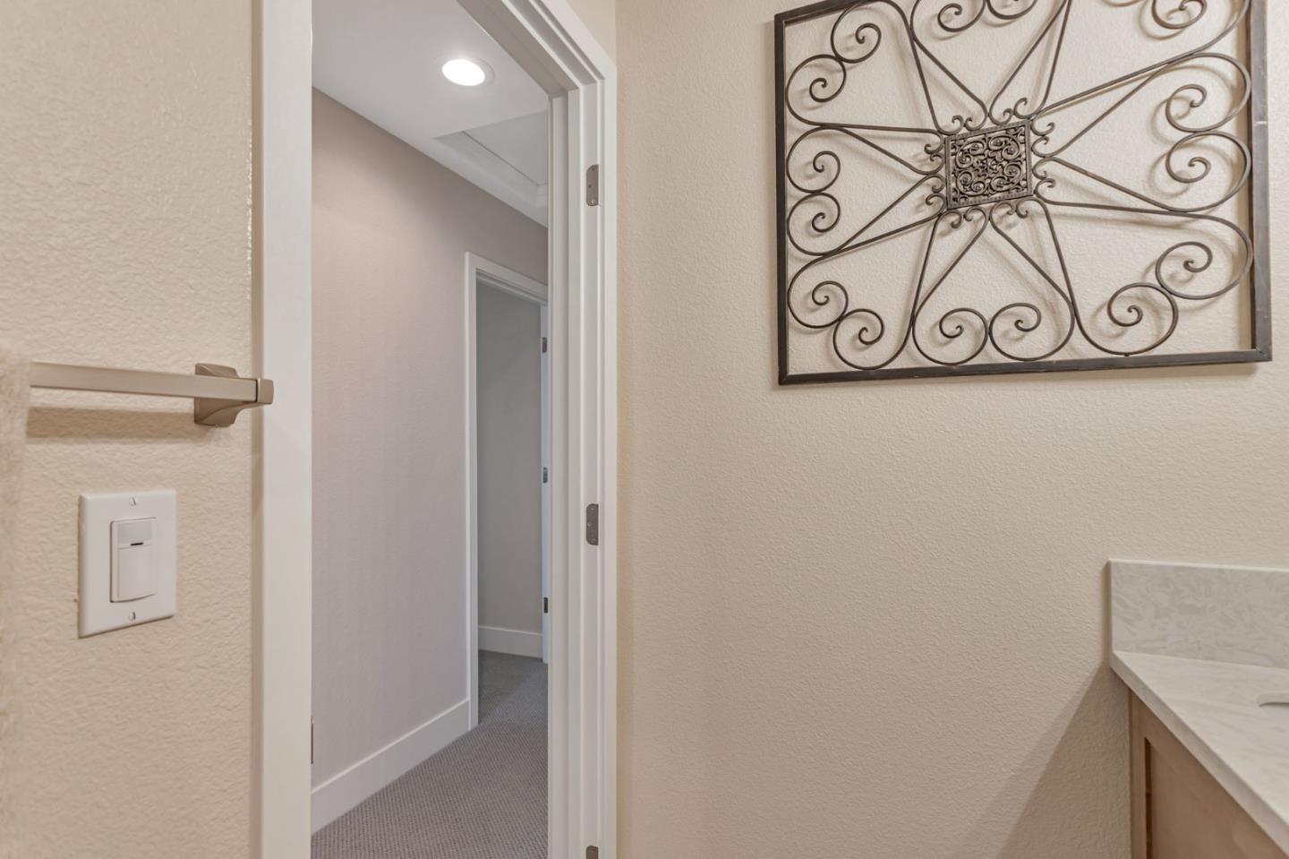 Detail Gallery Image 43 of 59 For 1143 Coyote Peak Way, Hollister,  CA 95023 - 4 Beds | 2/1 Baths