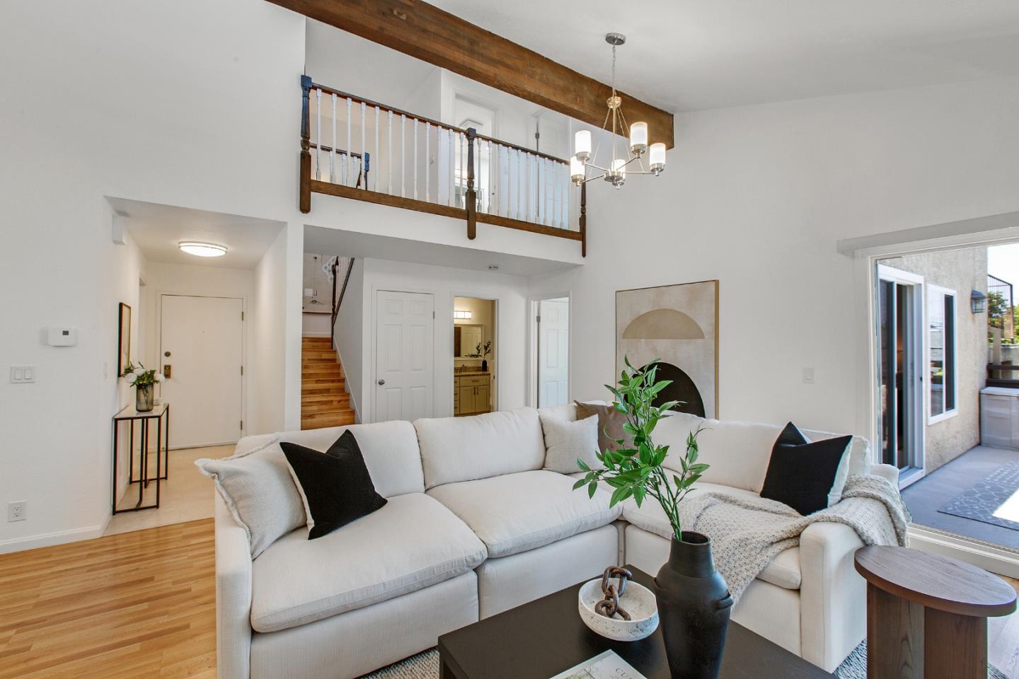 Detail Gallery Image 1 of 19 For 114 24th Ave #5,  San Mateo,  CA 94403 - 2 Beds | 2 Baths