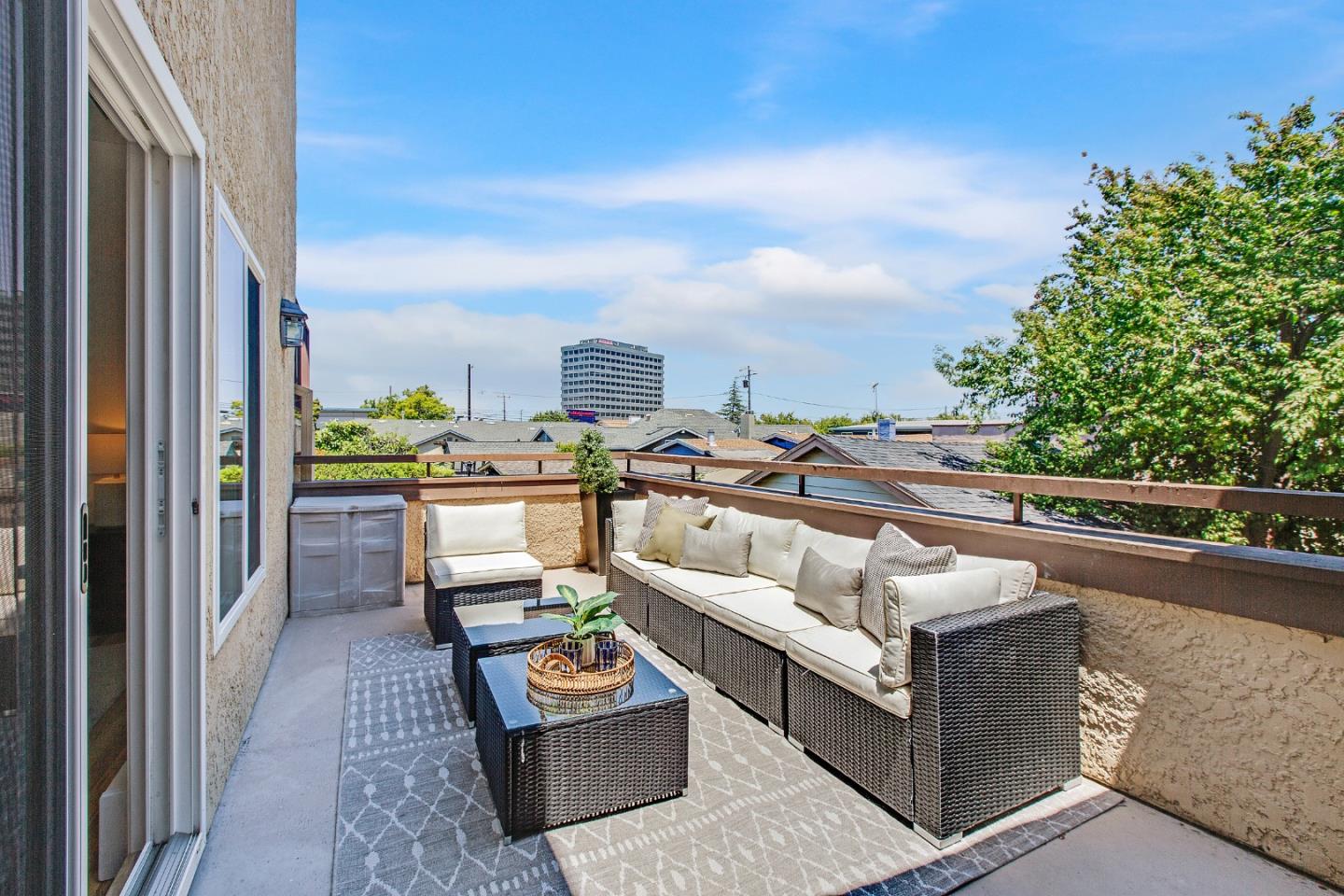 Detail Gallery Image 13 of 19 For 114 24th Ave #5,  San Mateo,  CA 94403 - 2 Beds | 2 Baths