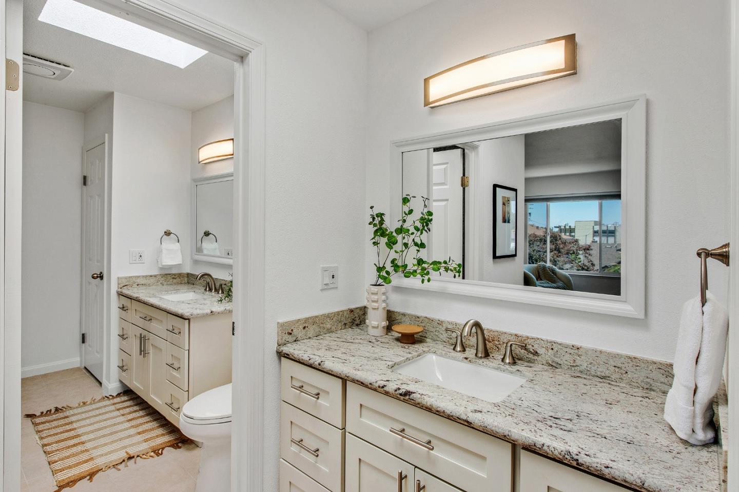 Detail Gallery Image 6 of 19 For 114 24th Ave #5,  San Mateo,  CA 94403 - 2 Beds | 2 Baths