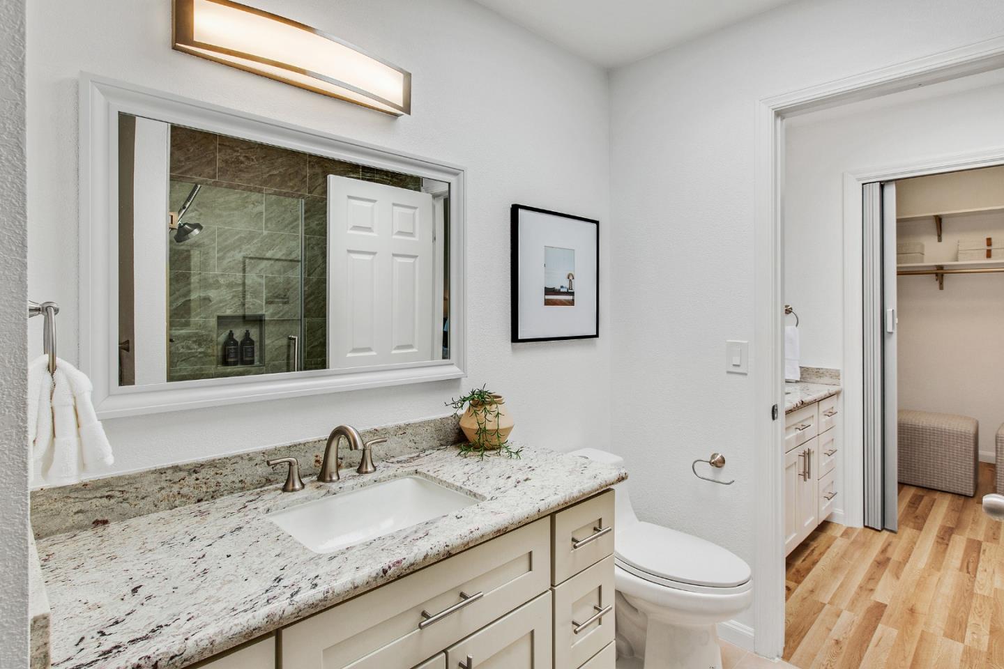 Detail Gallery Image 7 of 19 For 114 24th Ave #5,  San Mateo,  CA 94403 - 2 Beds | 2 Baths