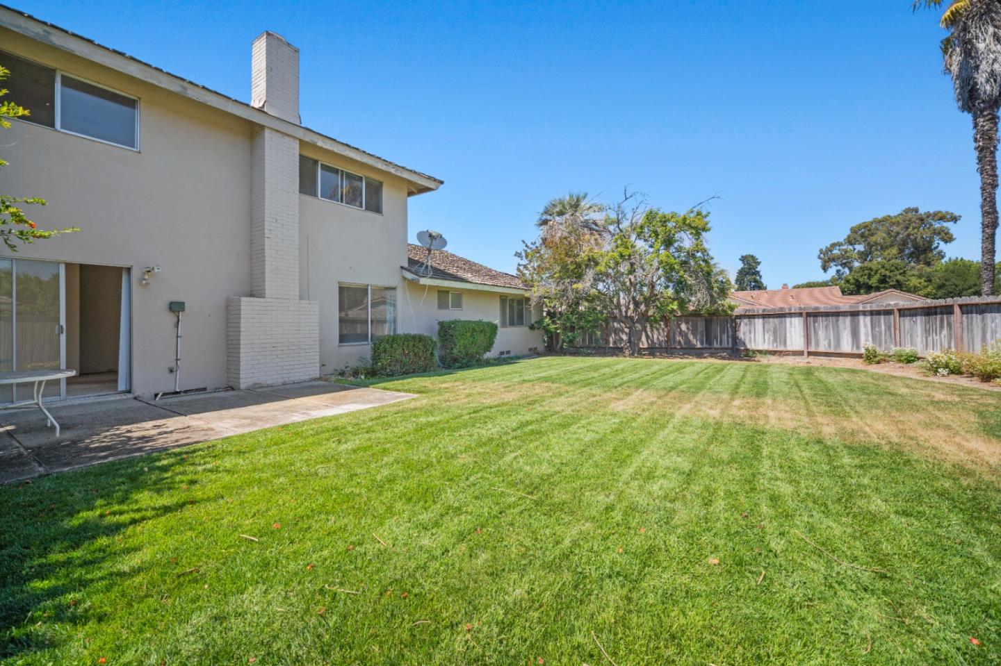 Detail Gallery Image 19 of 24 For 22709 Picador Dr, Salinas,  CA 93908 - 5 Beds | 3 Baths
