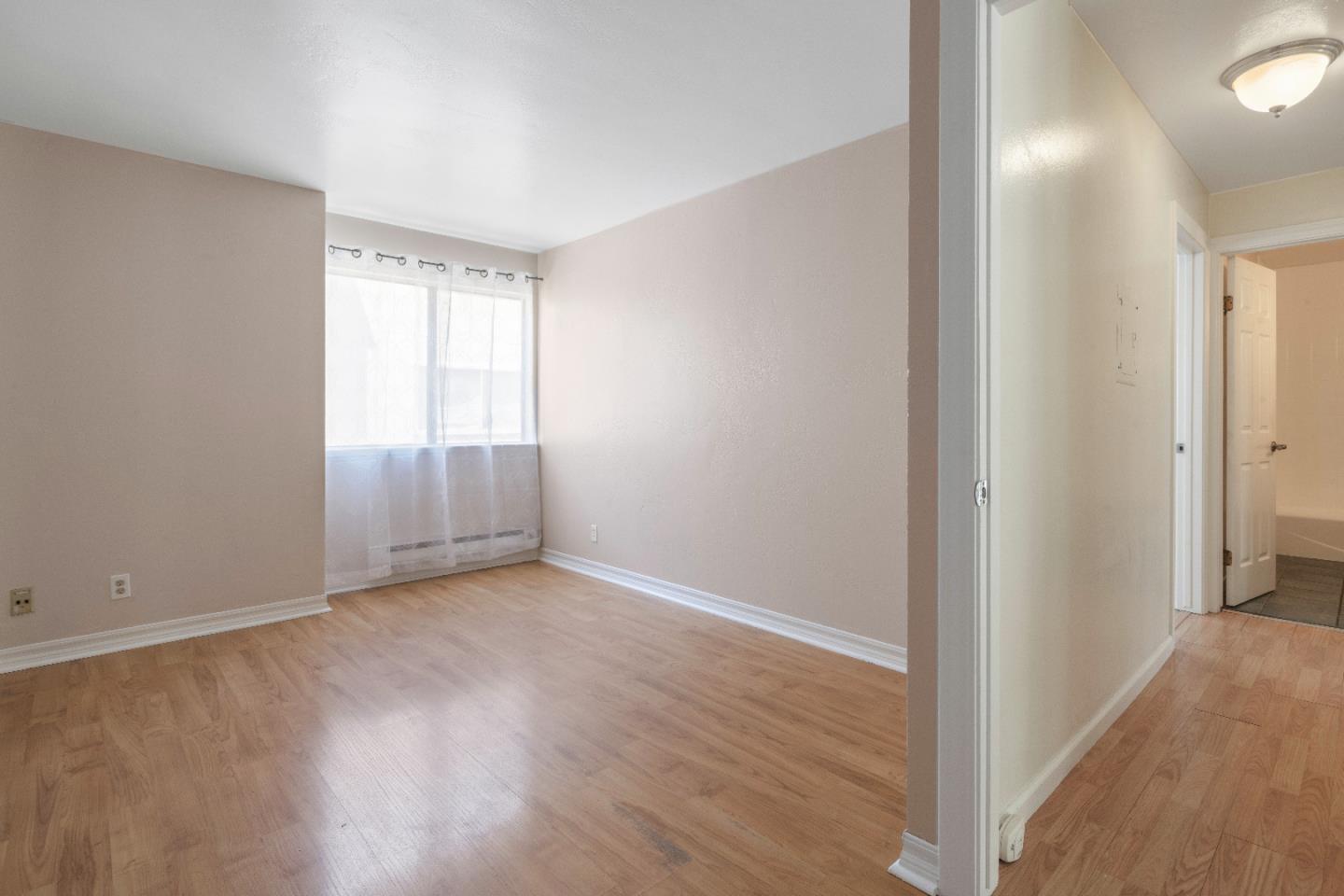 Detail Gallery Image 16 of 44 For 936 Kiely Blvd #F,  Santa Clara,  CA 95051 - 2 Beds | 1 Baths