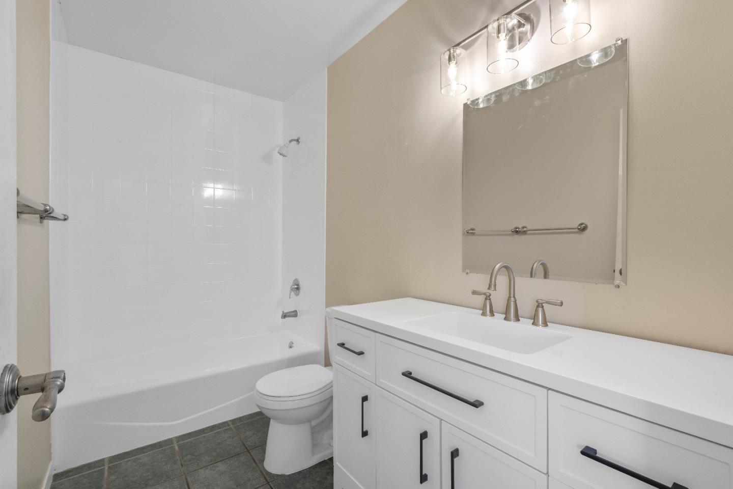 Detail Gallery Image 19 of 44 For 936 Kiely Blvd #F,  Santa Clara,  CA 95051 - 2 Beds | 1 Baths
