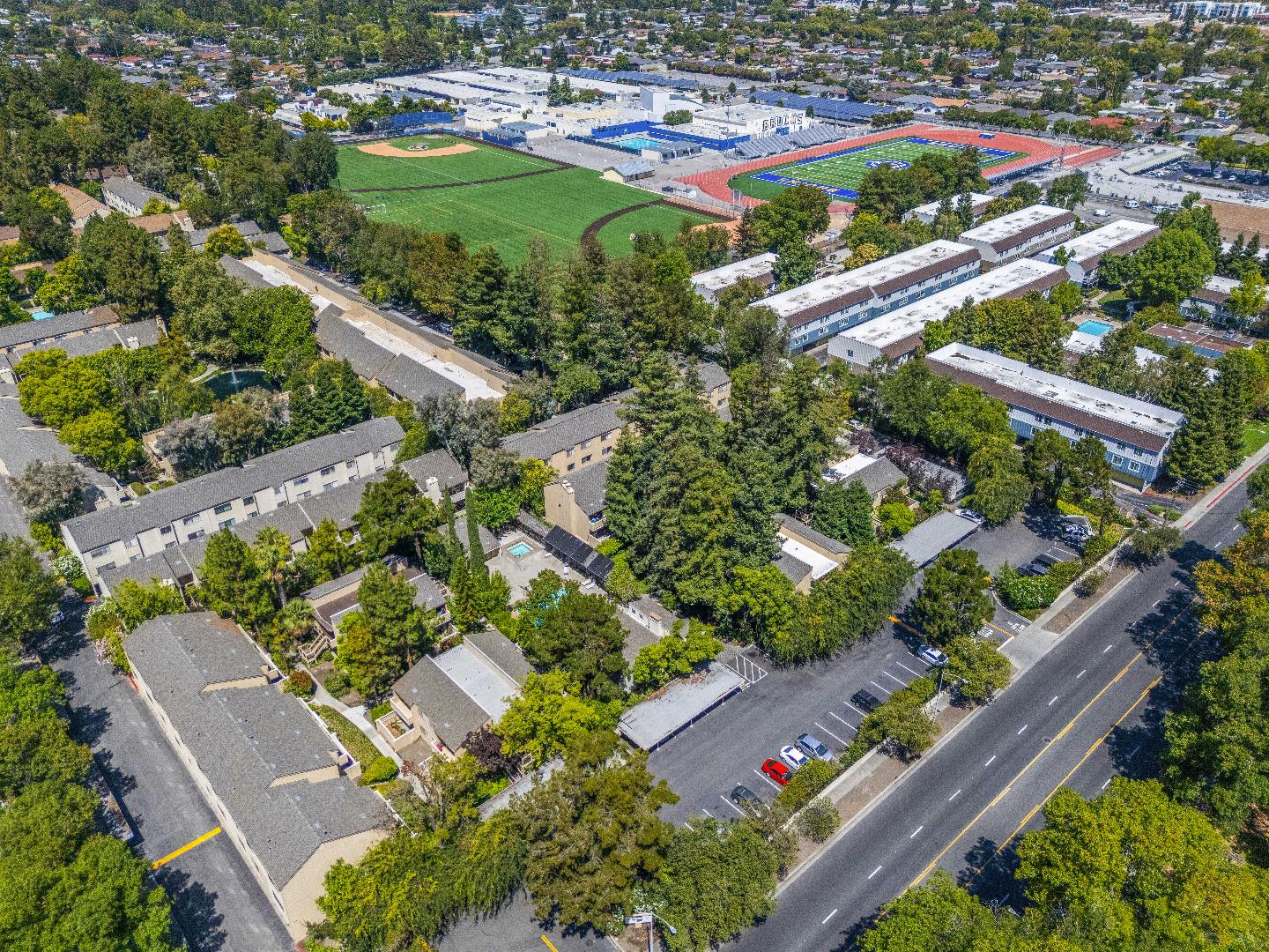 Detail Gallery Image 27 of 44 For 936 Kiely Blvd #F,  Santa Clara,  CA 95051 - 2 Beds | 1 Baths