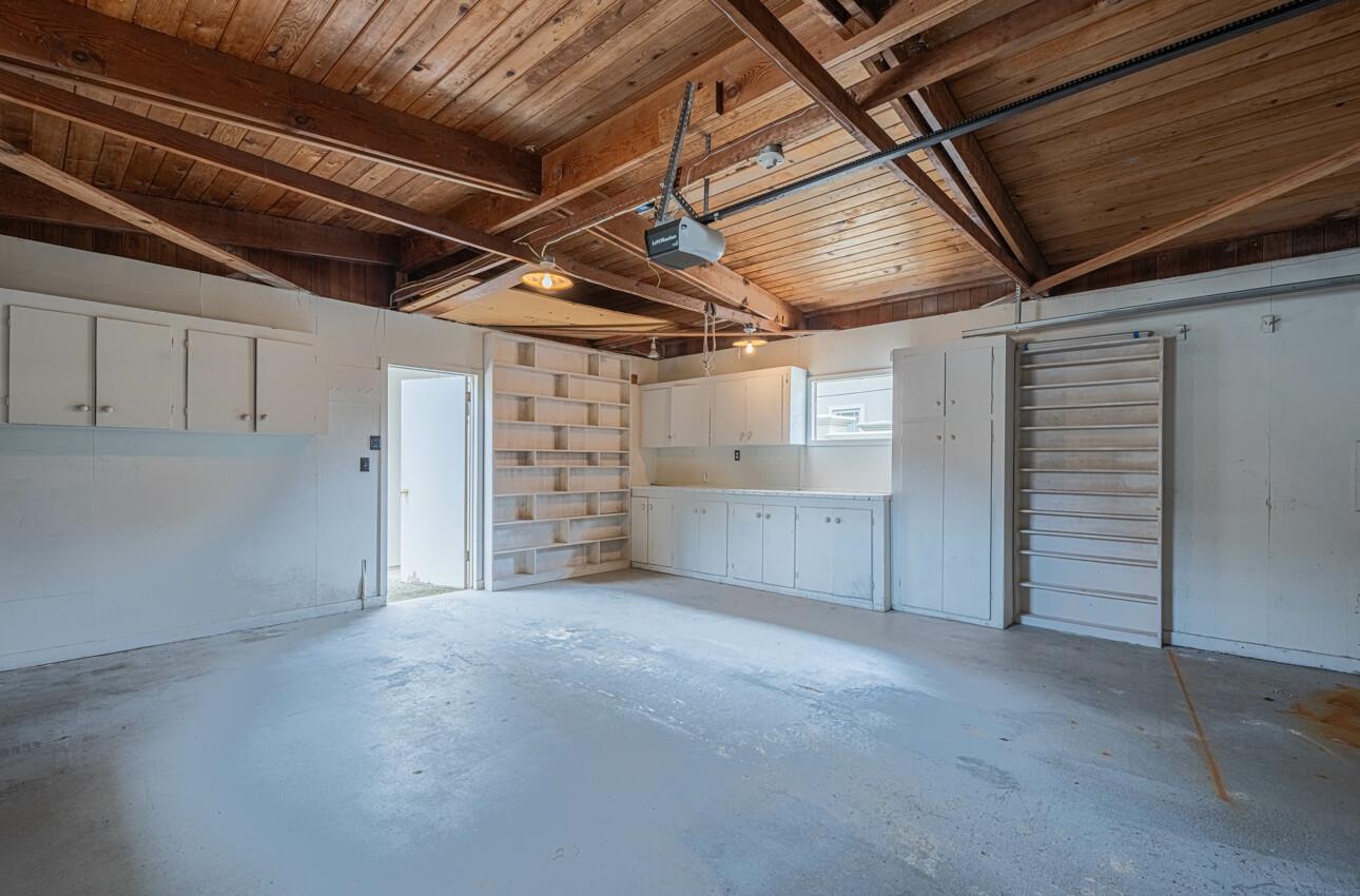 Detail Gallery Image 29 of 31 For 1051 Marcheta Ln, Pebble Beach,  CA 93953 - 3 Beds | 3 Baths