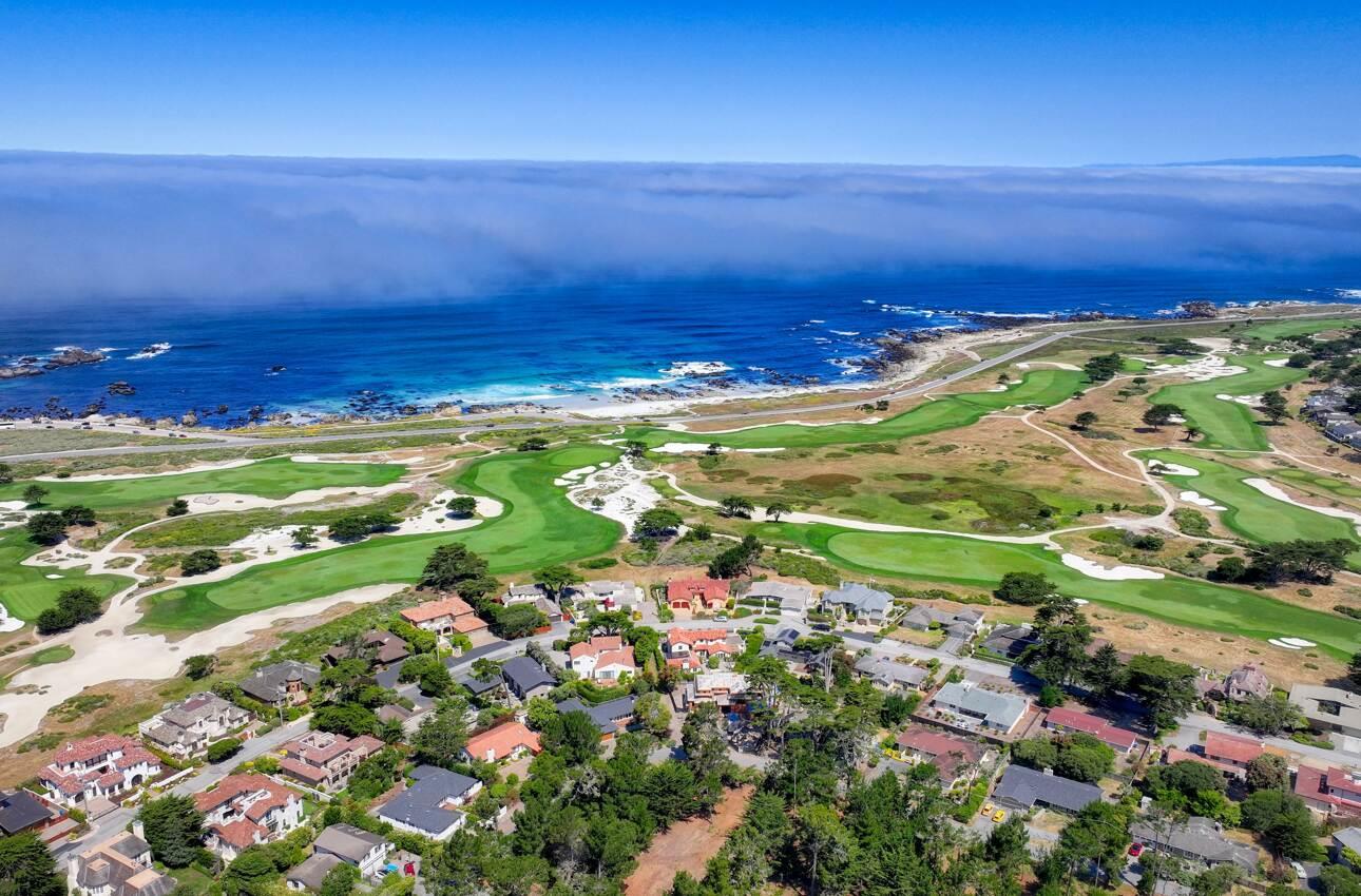 Detail Gallery Image 31 of 31 For 1051 Marcheta Ln, Pebble Beach,  CA 93953 - 3 Beds | 3 Baths