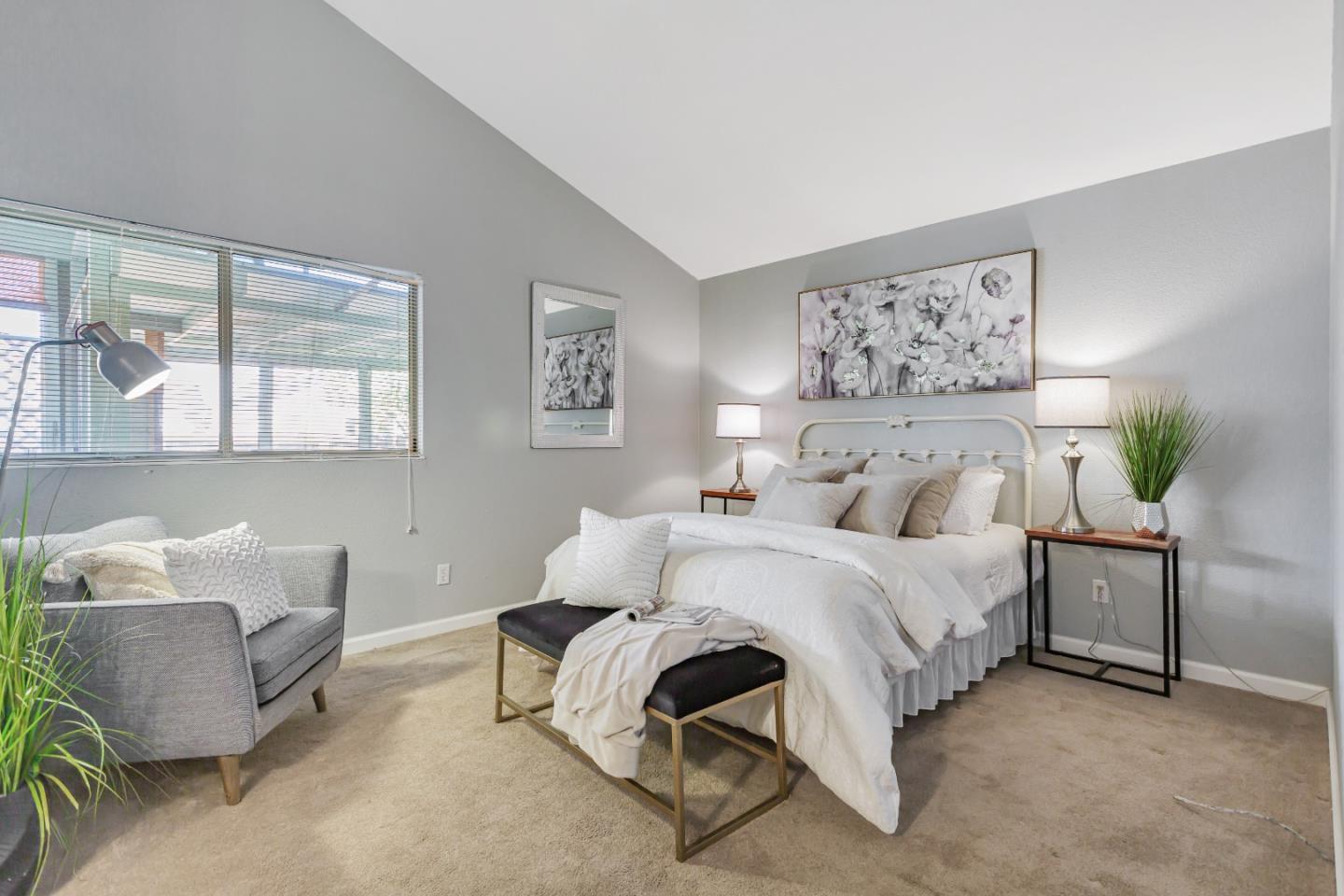 Detail Gallery Image 11 of 24 For 1033 Peppertree Dr, Fairfield,  CA 94533 - 3 Beds | 2 Baths