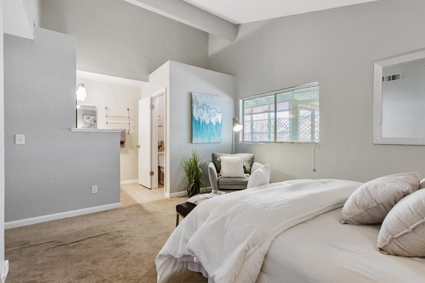 Detail Gallery Image 13 of 24 For 1033 Peppertree Dr, Fairfield,  CA 94533 - 3 Beds | 2 Baths