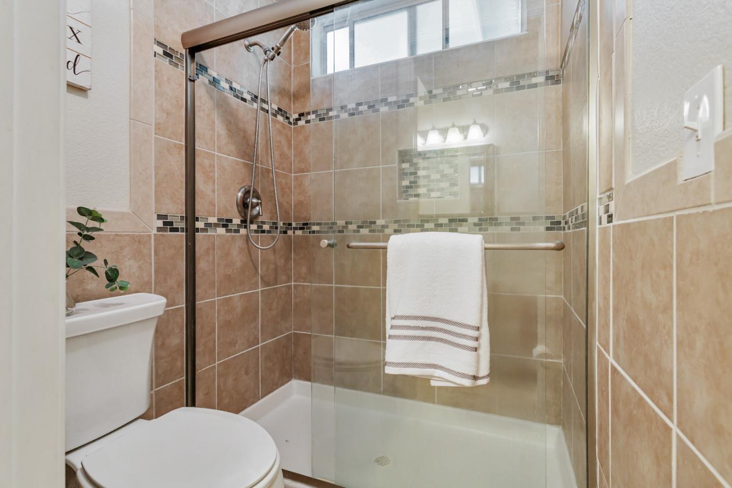 Detail Gallery Image 17 of 24 For 1033 Peppertree Dr, Fairfield,  CA 94533 - 3 Beds | 2 Baths