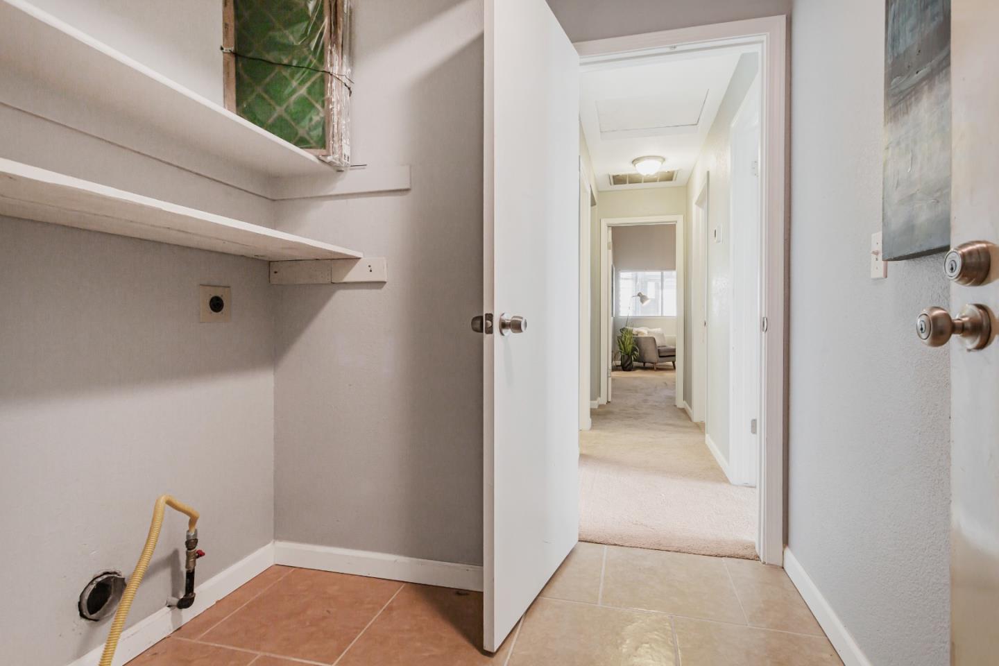 Detail Gallery Image 21 of 24 For 1033 Peppertree Dr, Fairfield,  CA 94533 - 3 Beds | 2 Baths