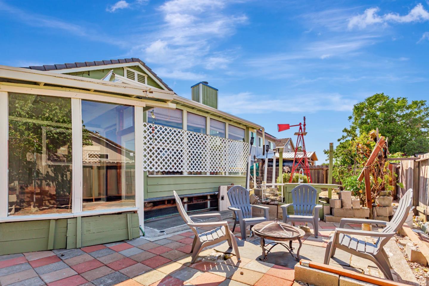 Detail Gallery Image 24 of 24 For 1033 Peppertree Dr, Fairfield,  CA 94533 - 3 Beds | 2 Baths