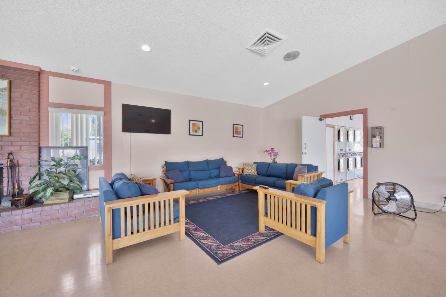 Detail Gallery Image 23 of 26 For 2580 Senter Rd #495,  San Jose,  CA 95111 - 3 Beds | 2 Baths