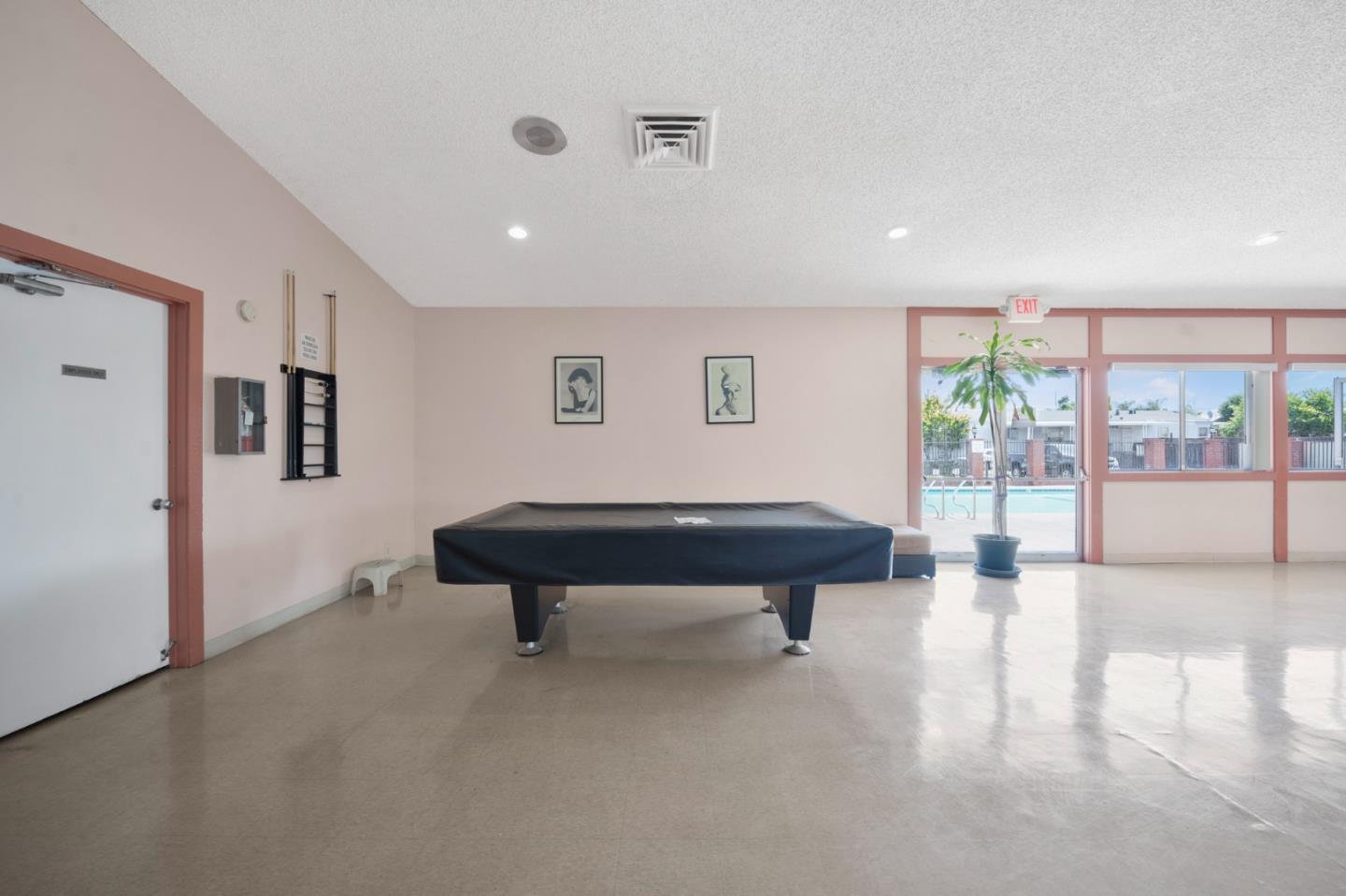 Detail Gallery Image 24 of 26 For 2580 Senter Rd #495,  San Jose,  CA 95111 - 3 Beds | 2 Baths
